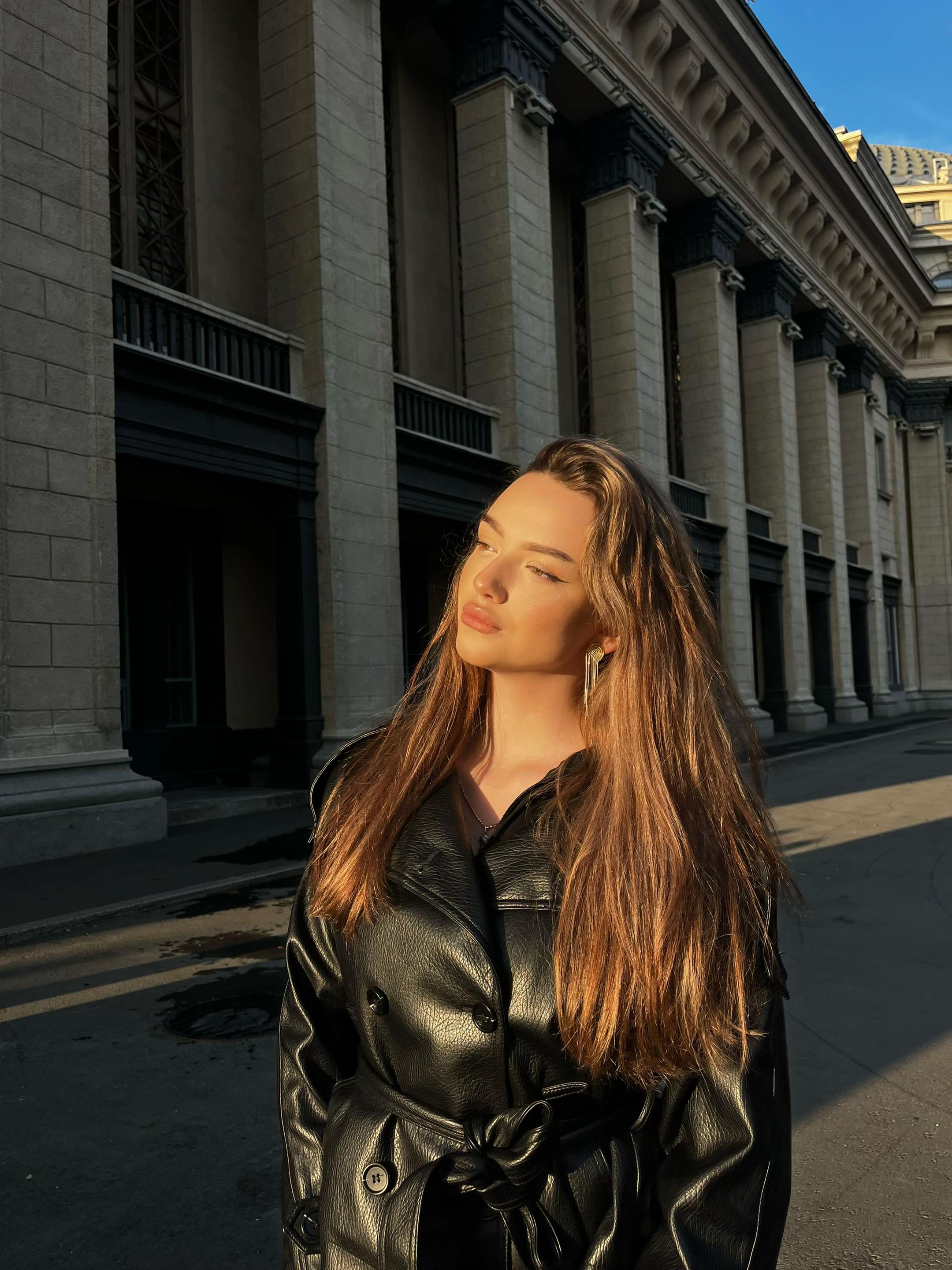 @айза