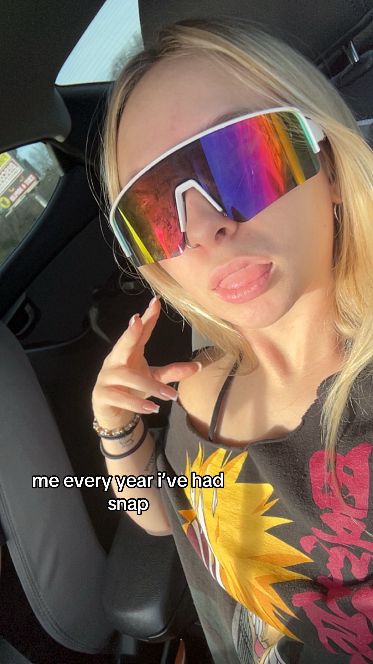 @lau._r3n