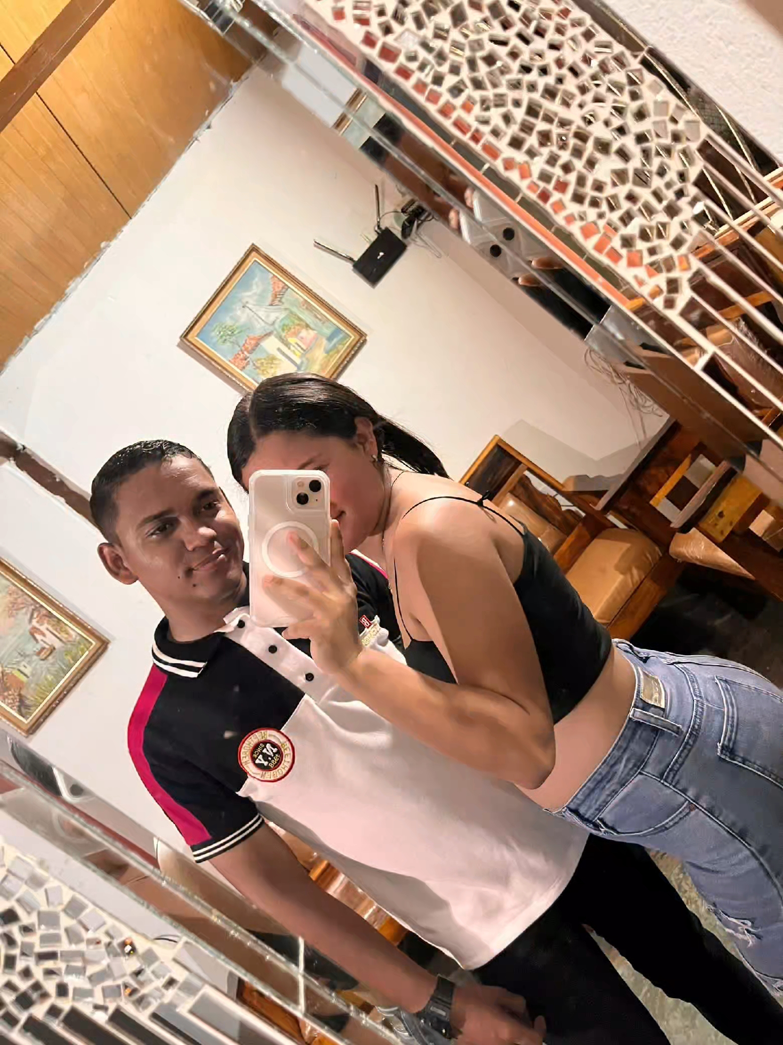 @Abril Bonilla