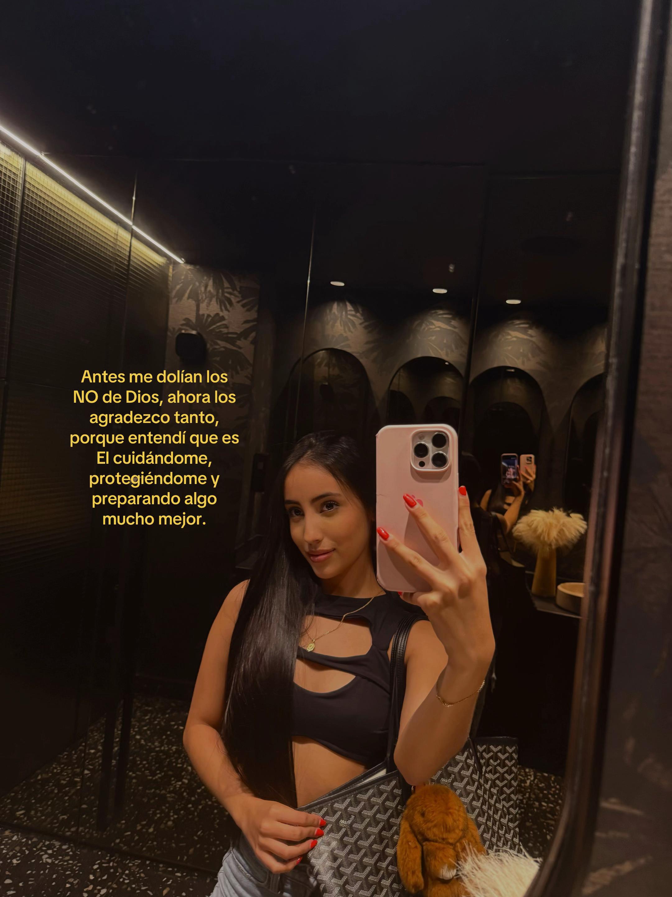 @isabellapiedrahitaa