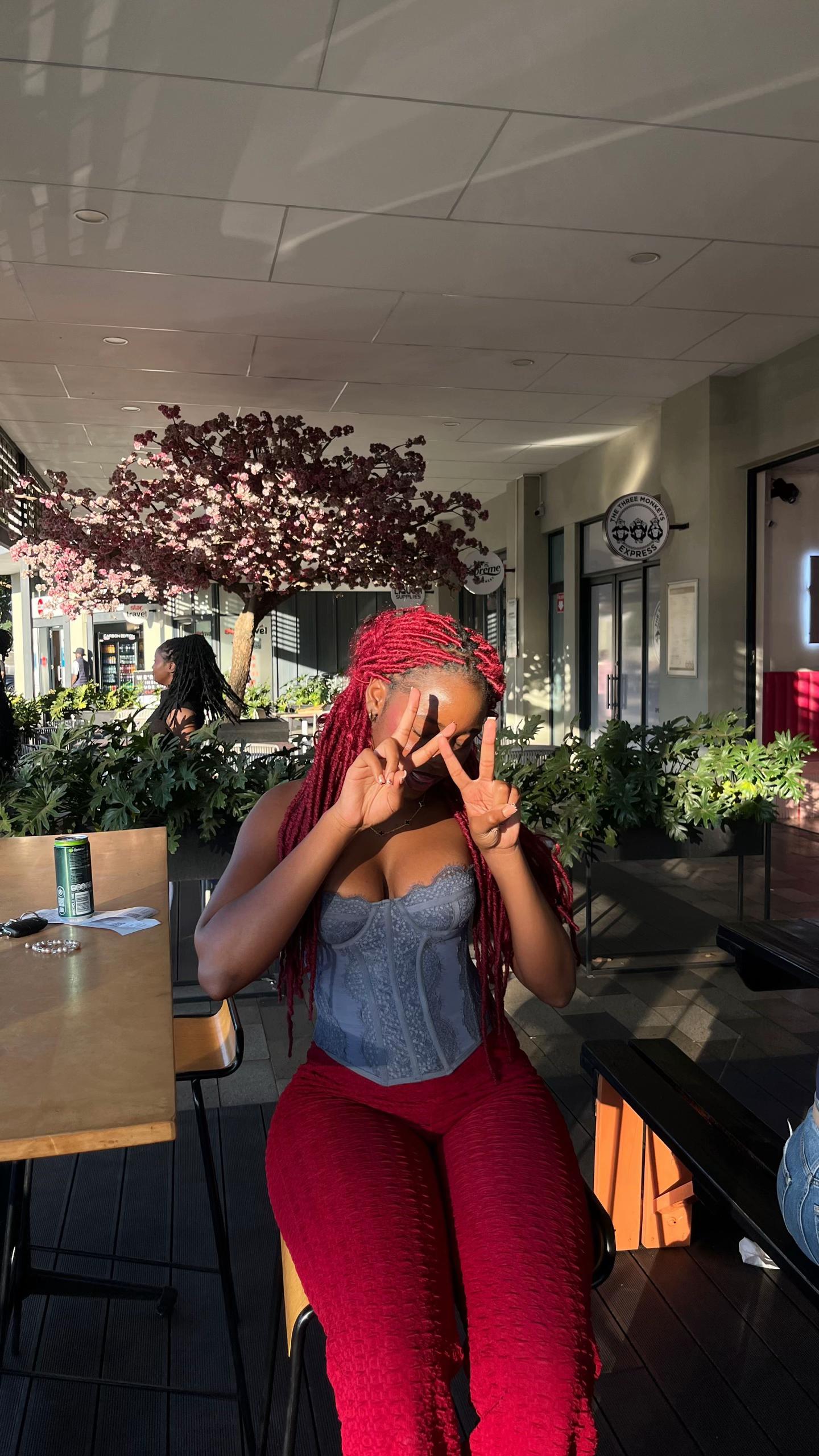 @Shaniq💫