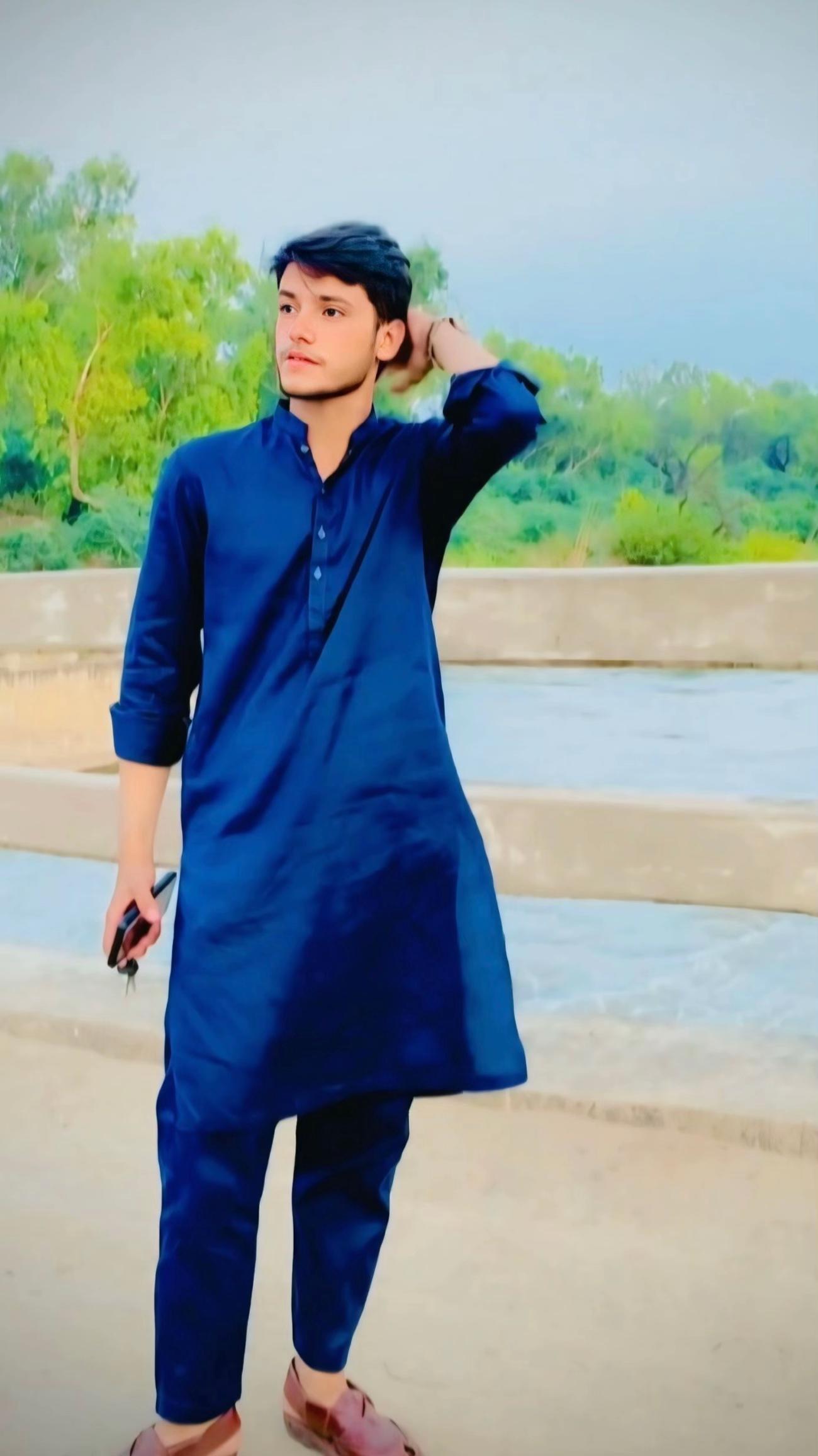 @JUٹT 46