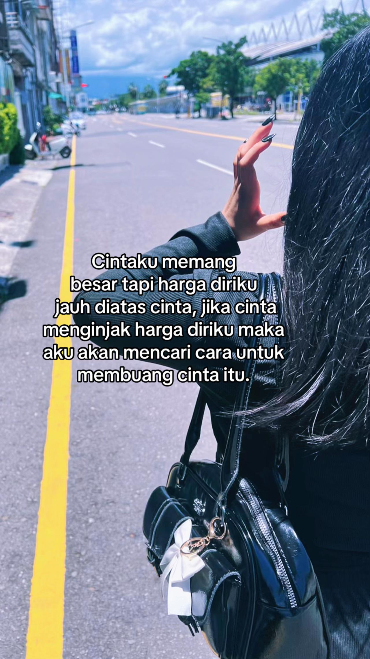@𝓡