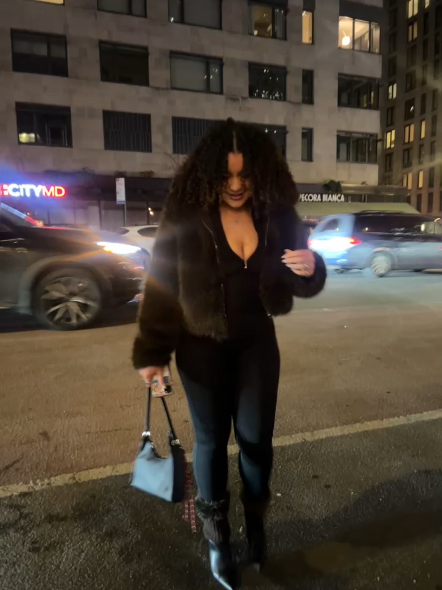 @angelina.mayers