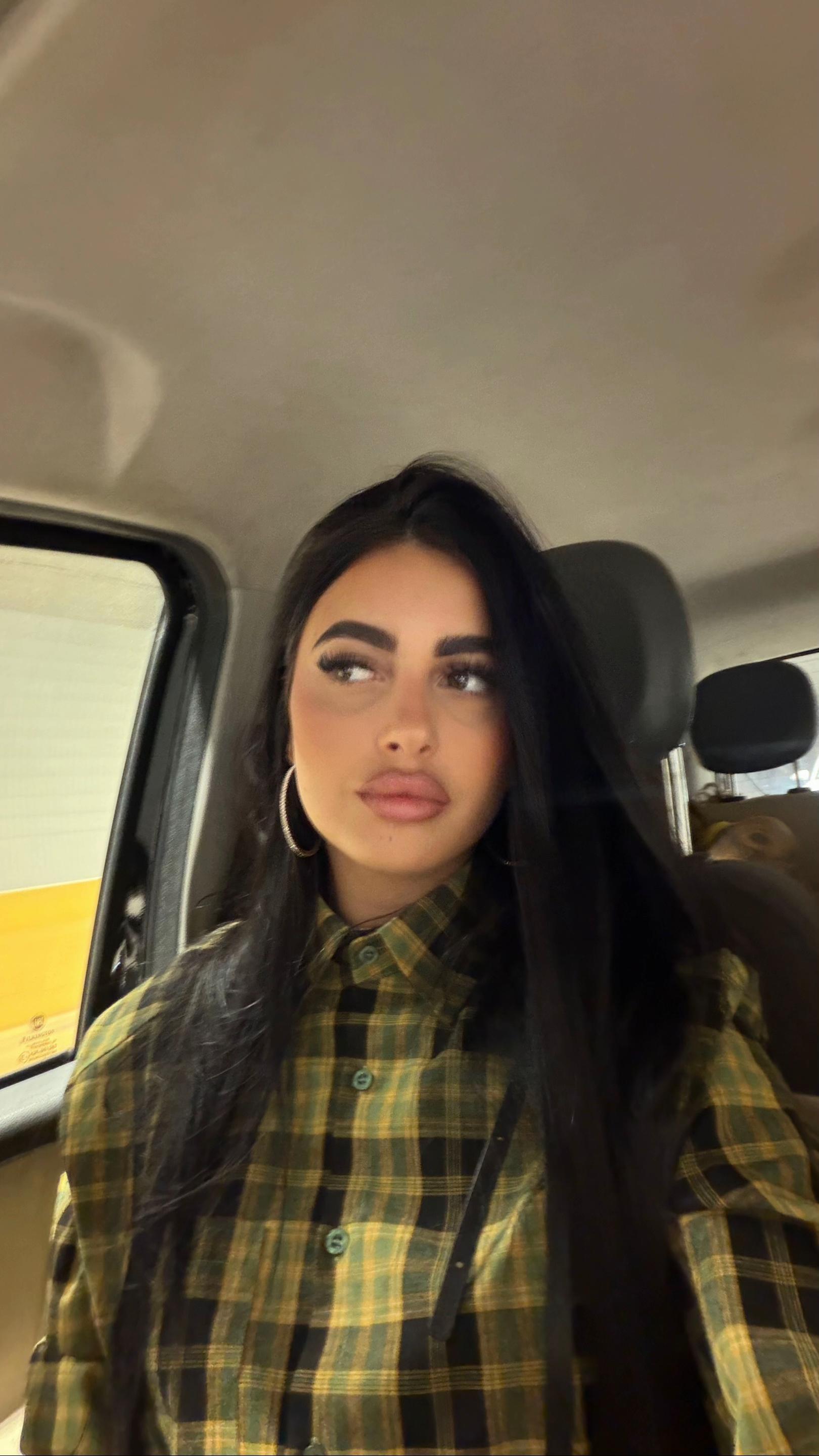 @𝐤𝐢𝐚𝐫𝐚