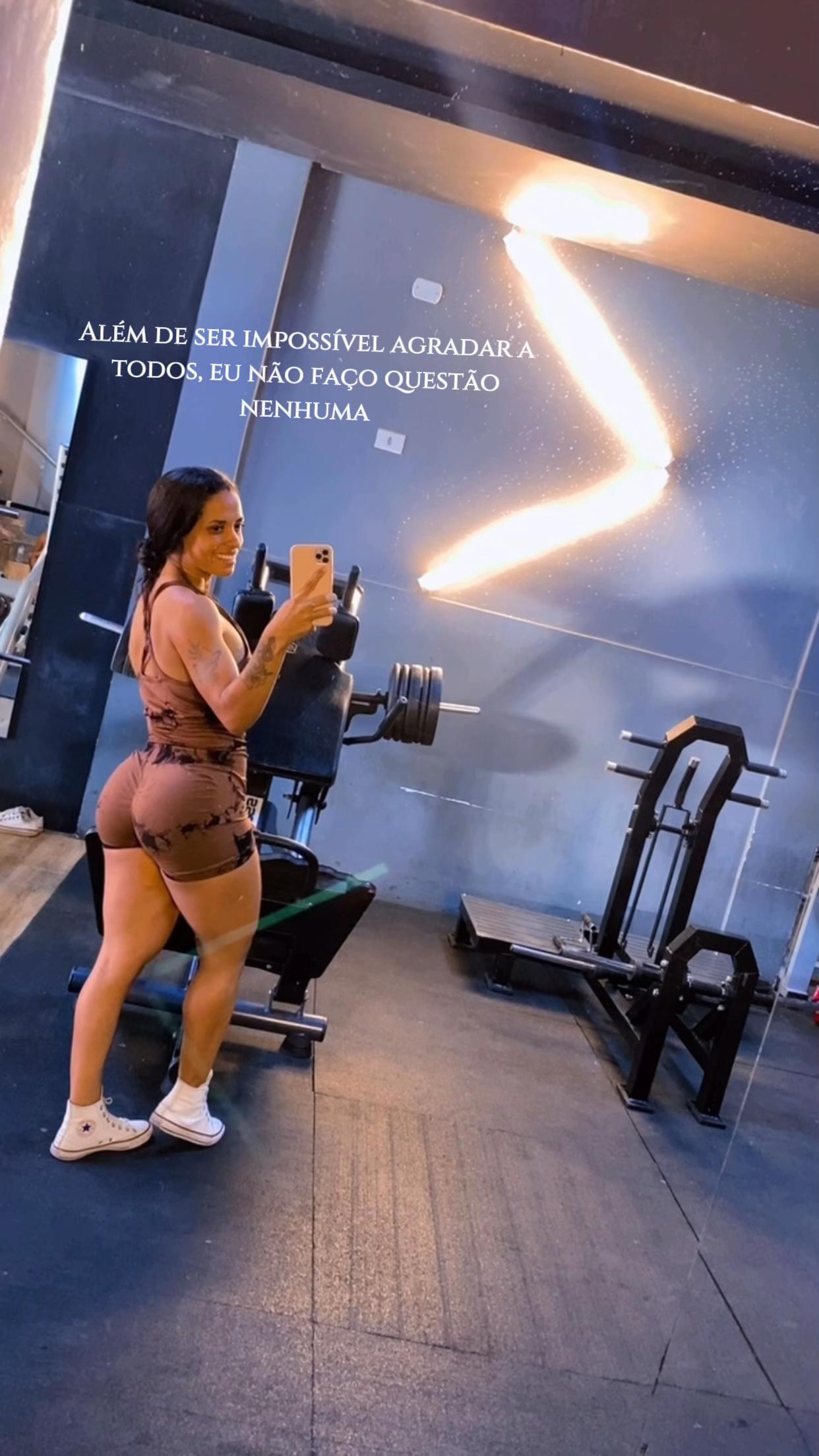 @Naiara Marques