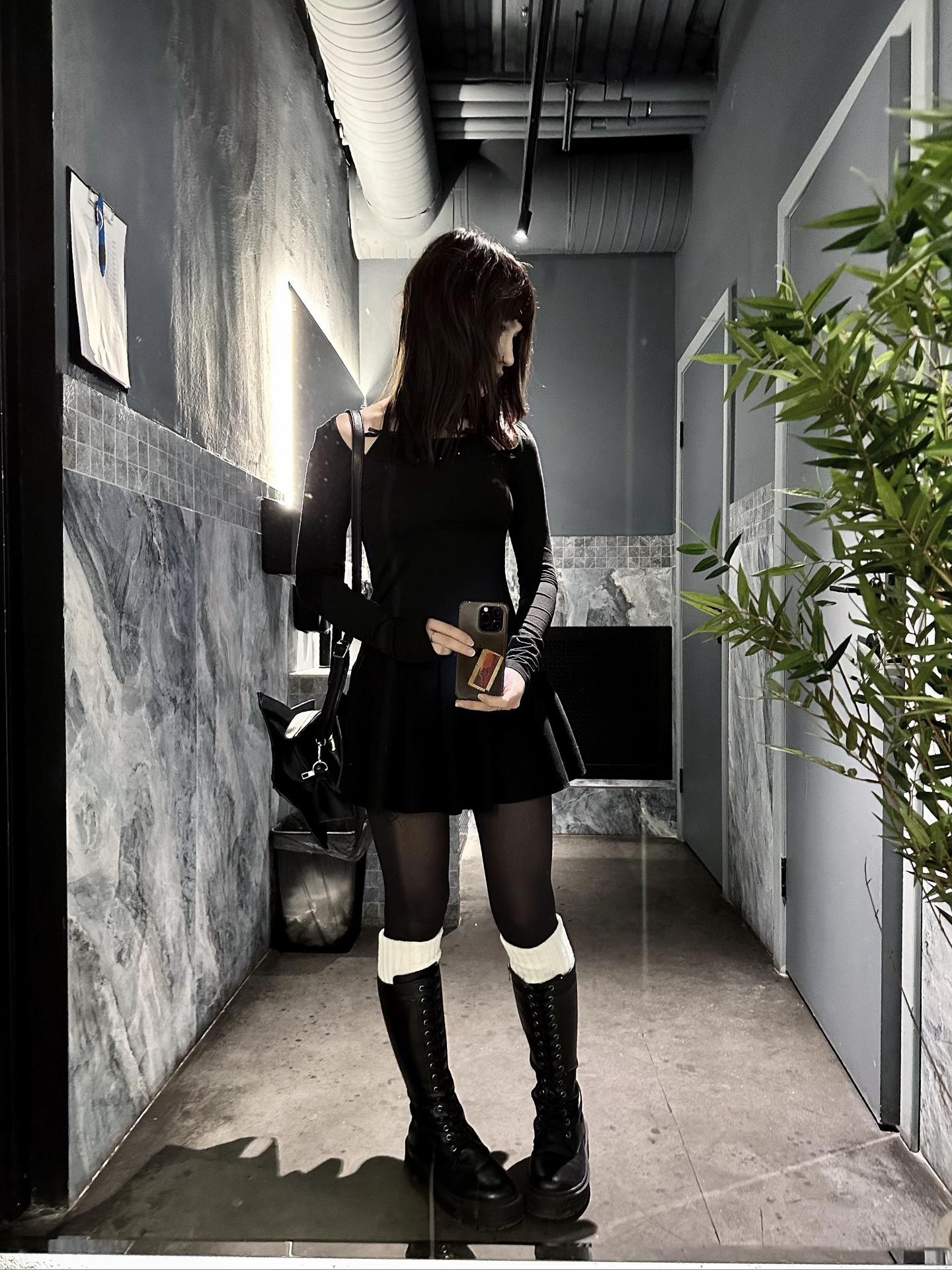 @potni_ca