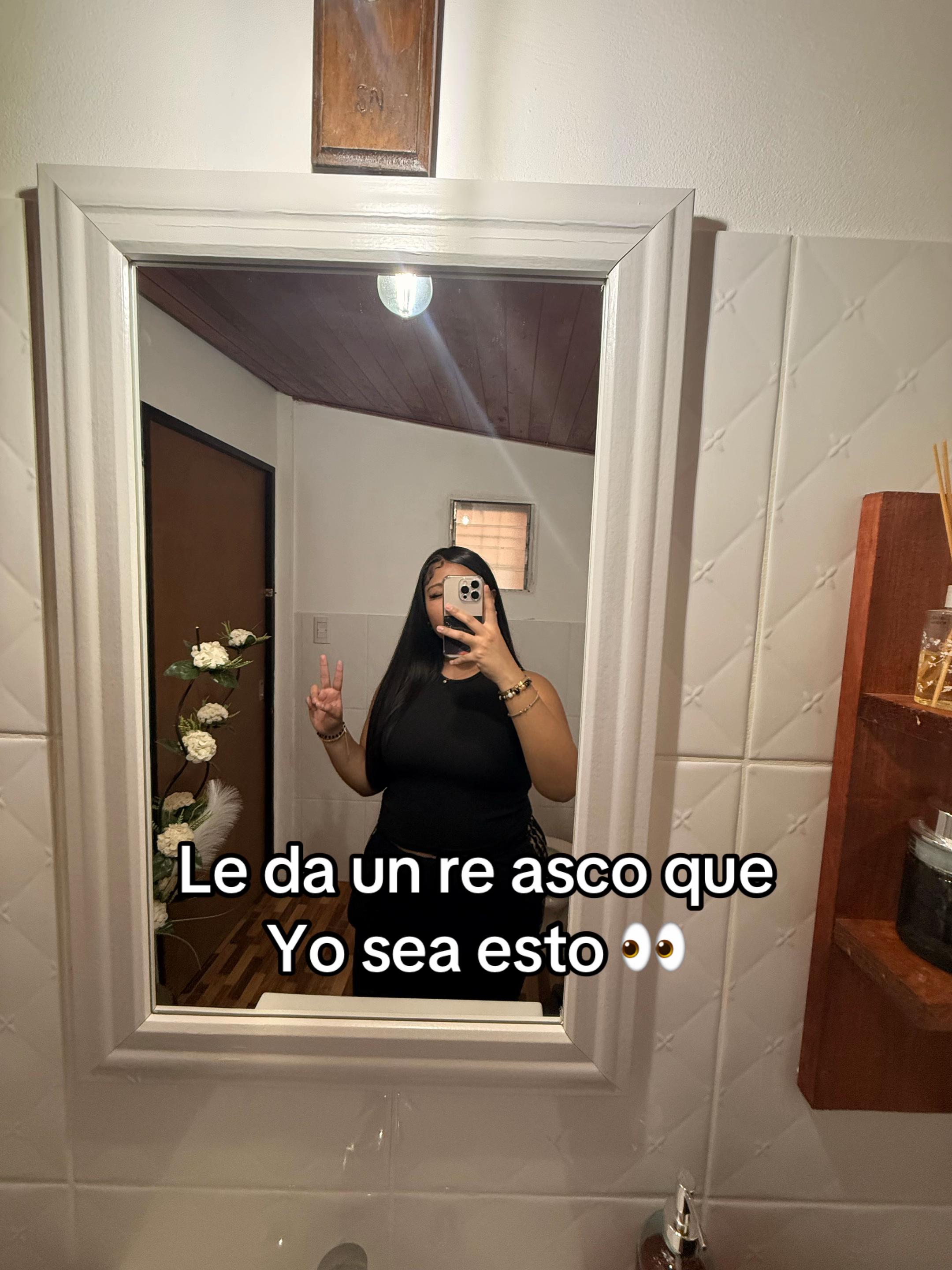 @La.zairapriv
