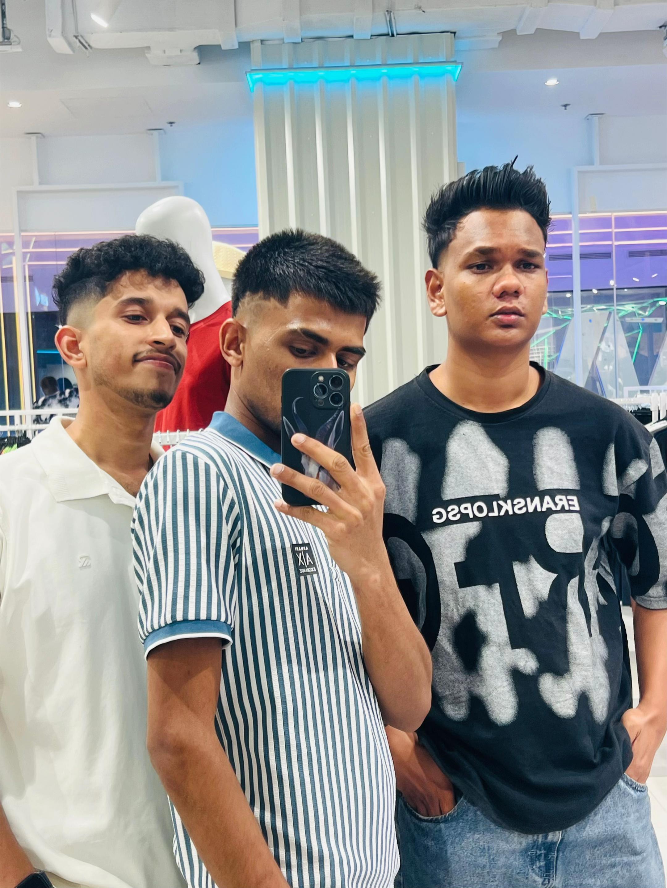 @𝐀𝐦𝐦𝐮<❸_🤍🦋🧋!