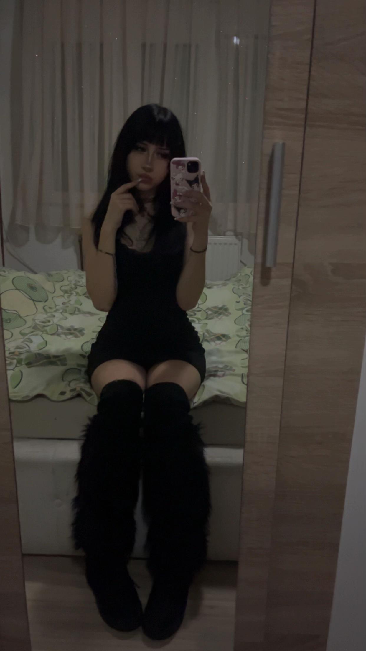 @Andrea ひ