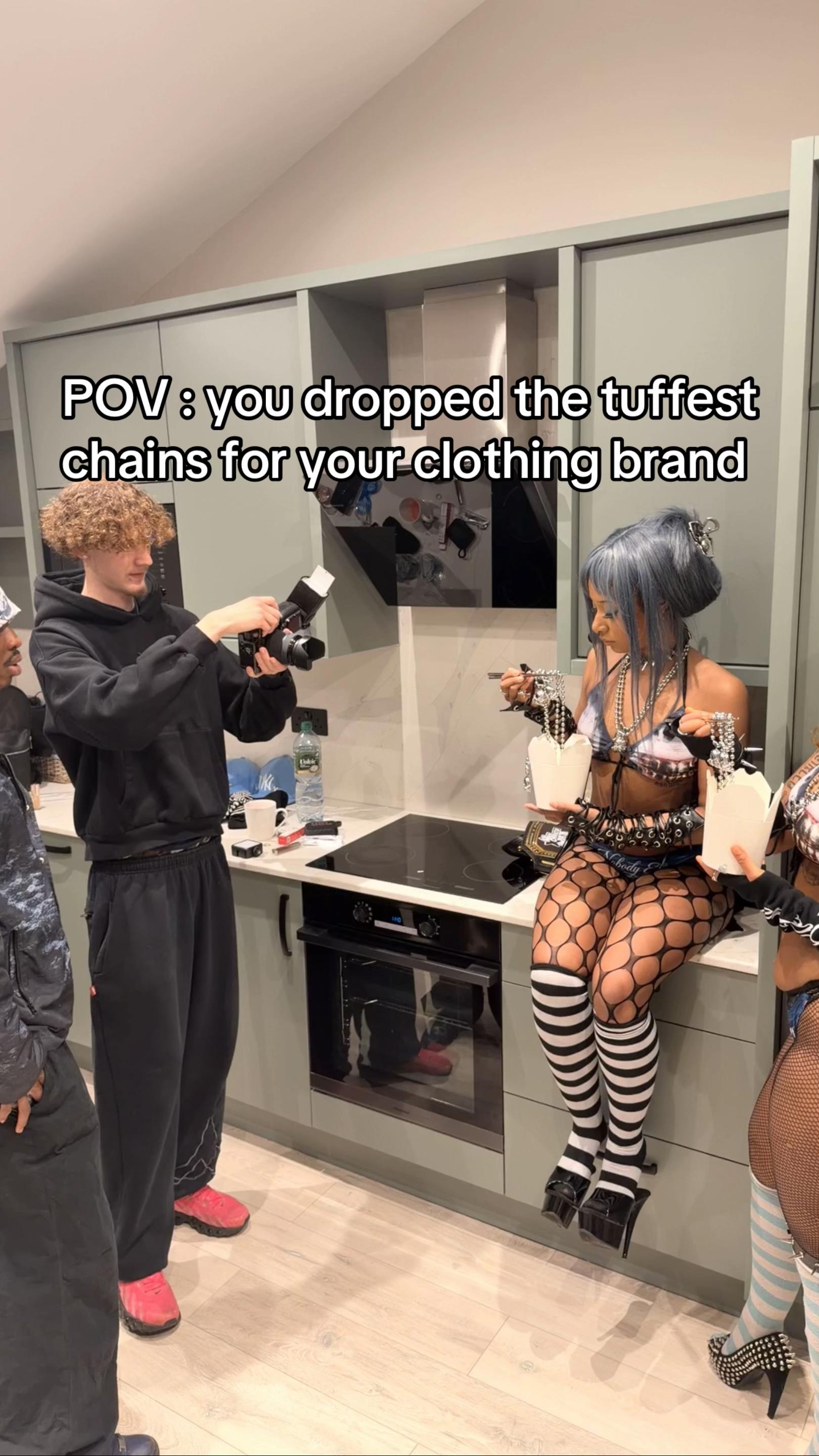 @🌊