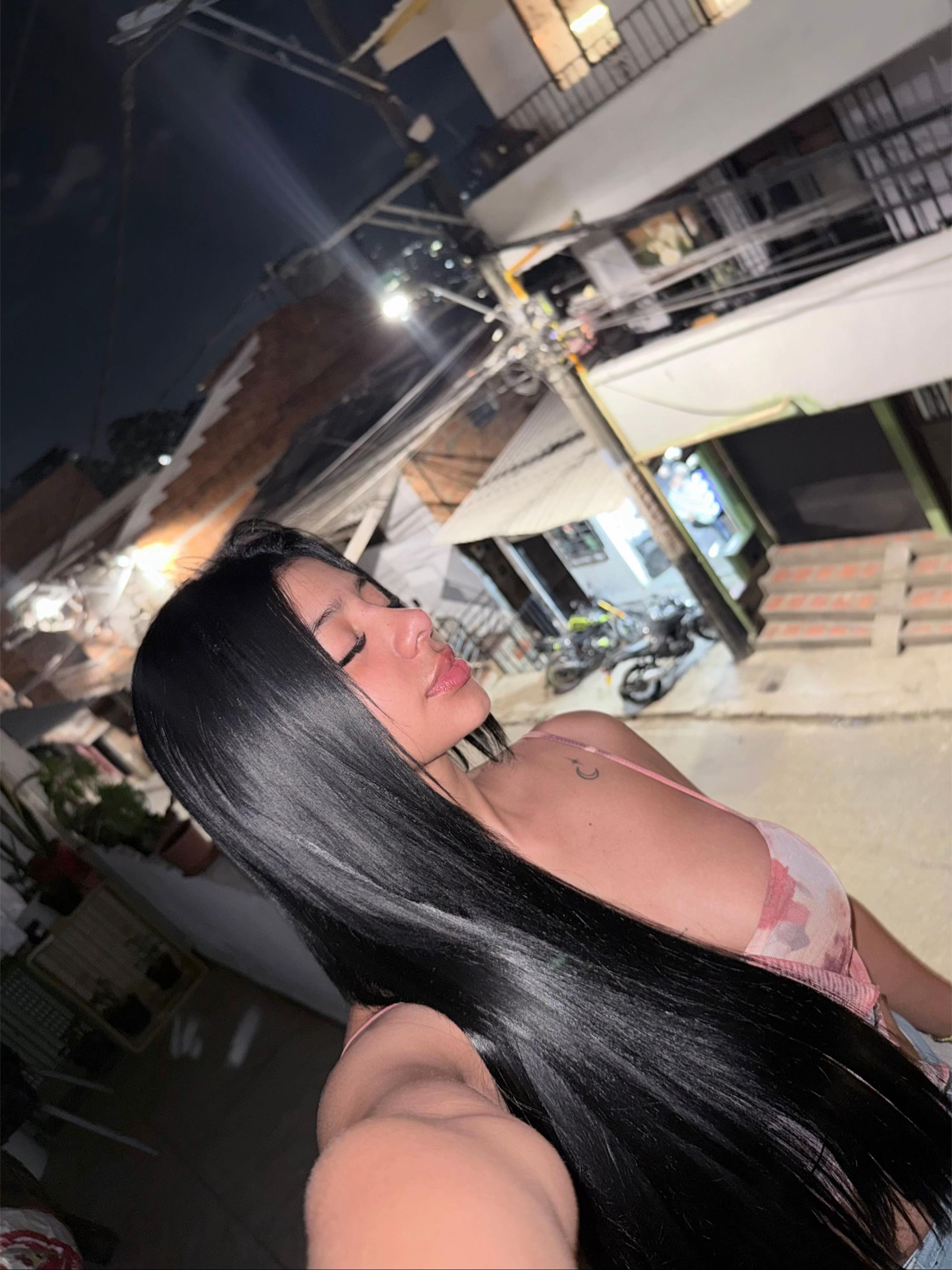 @Georgina Leal👸🏻