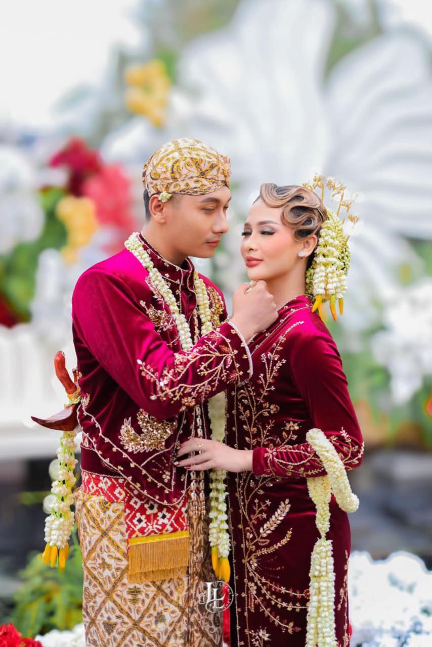 @Lucky Lens Studio Foto Rembang