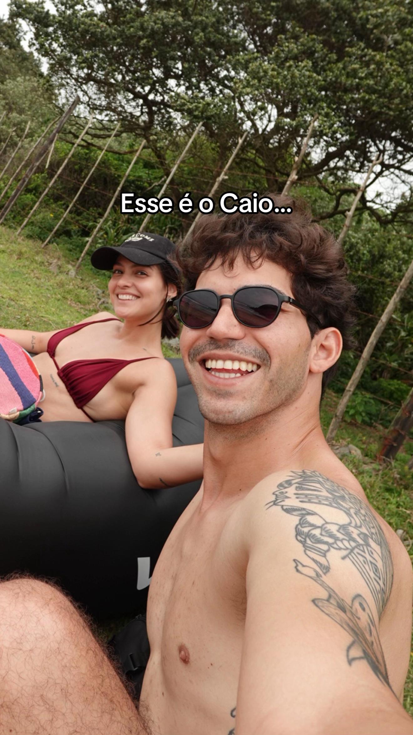 @karolvaoli