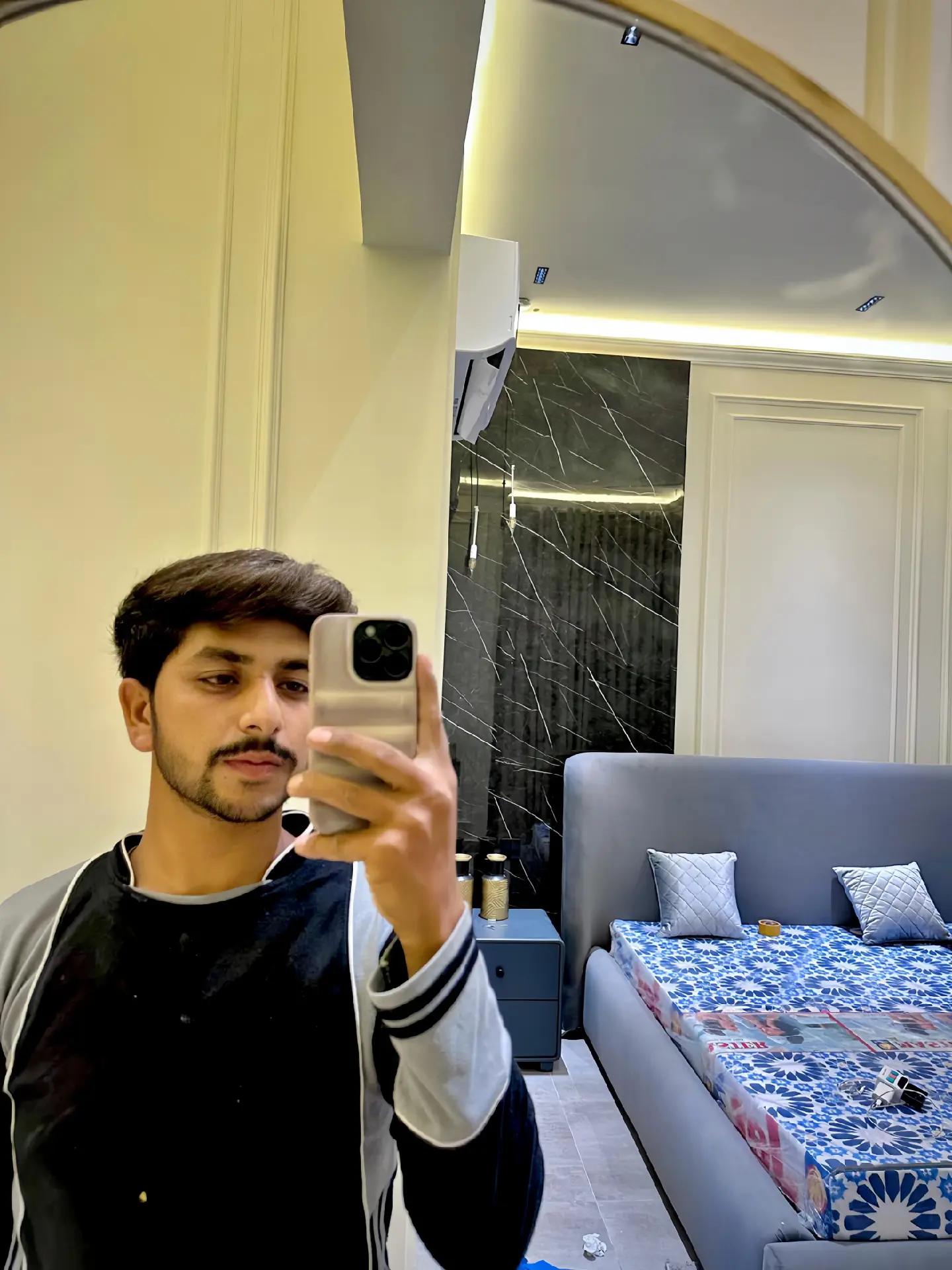 @47 KHAN 🦅
