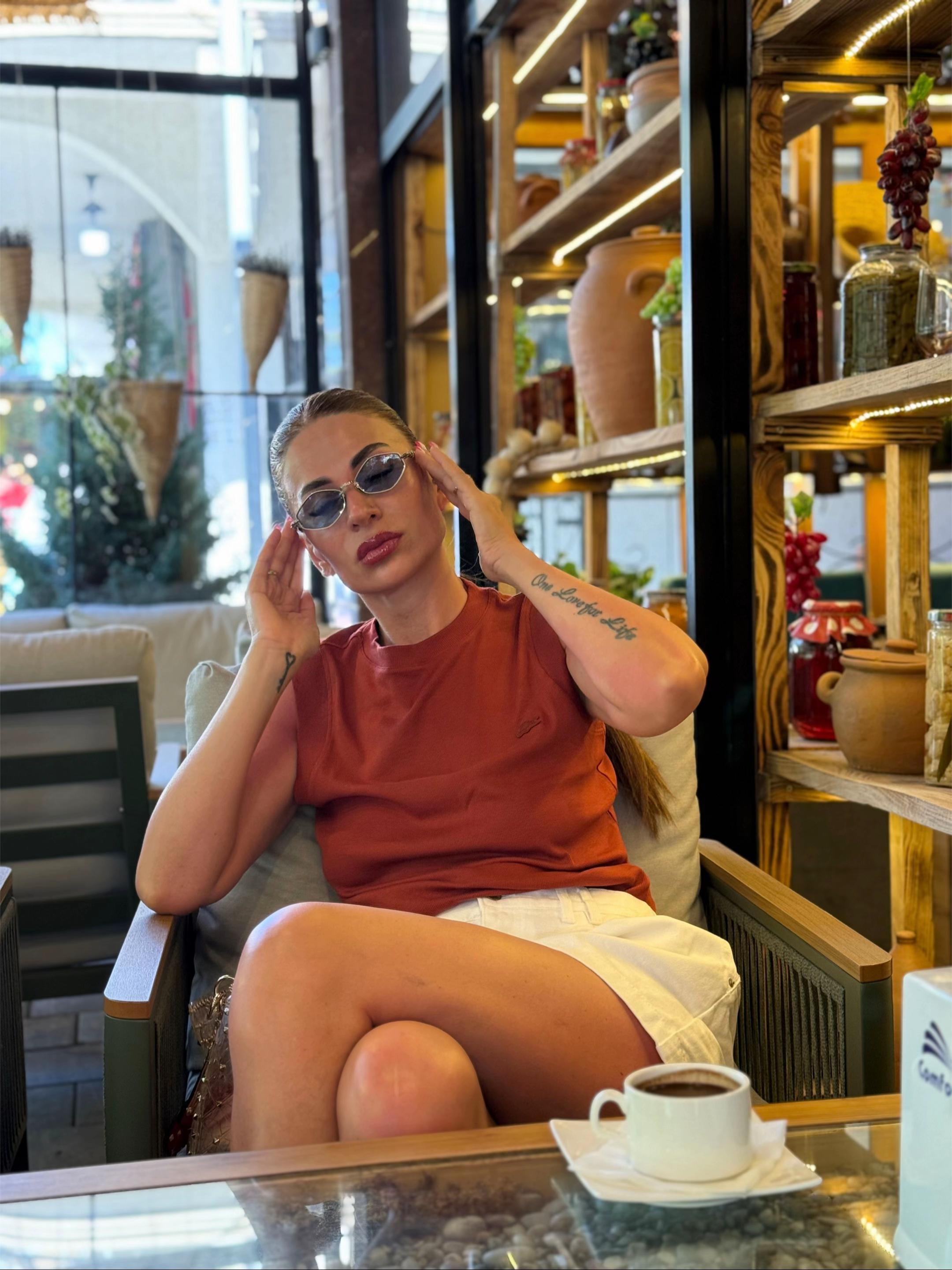 @MiaMia