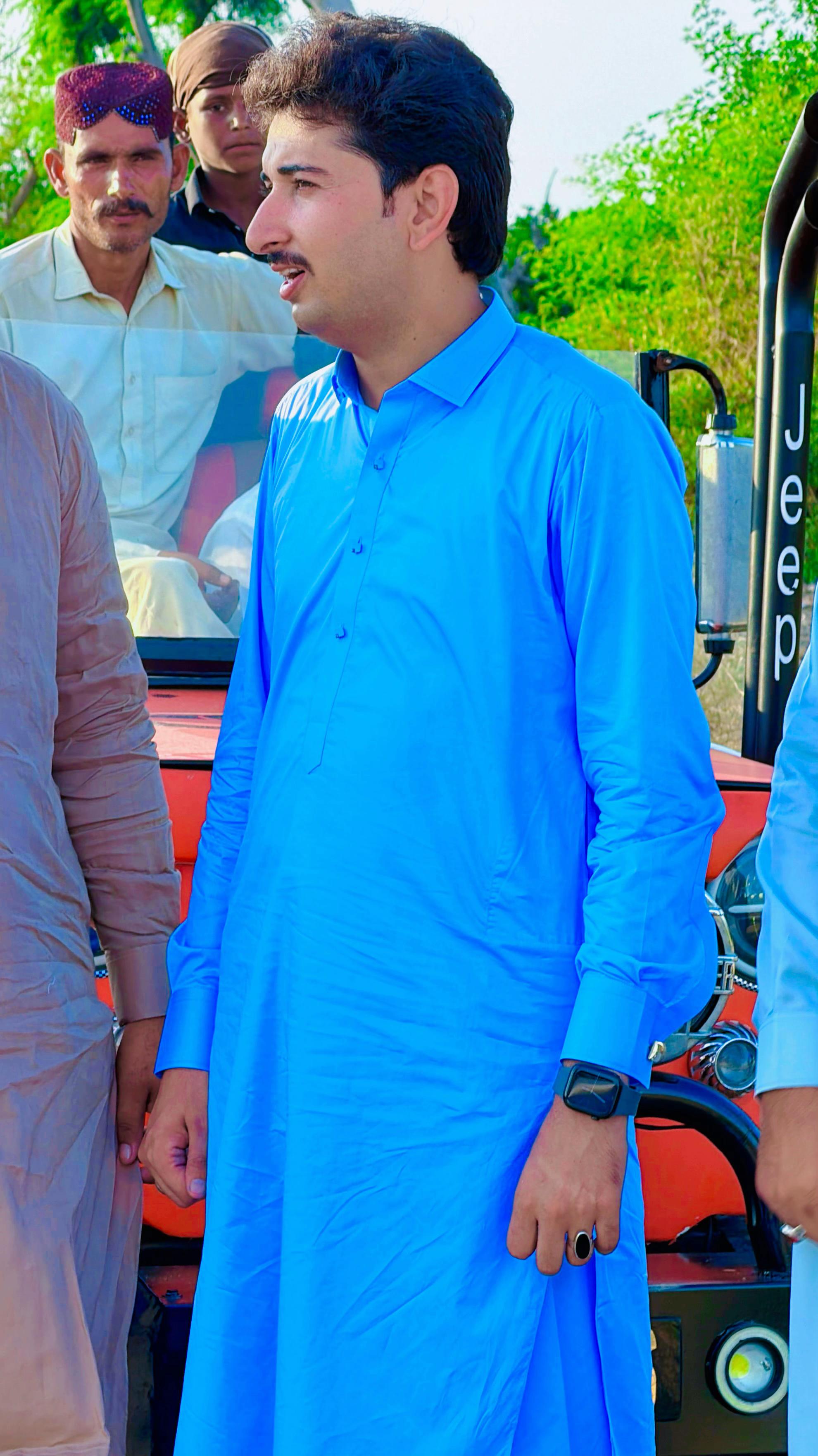@VeLLa MunDa