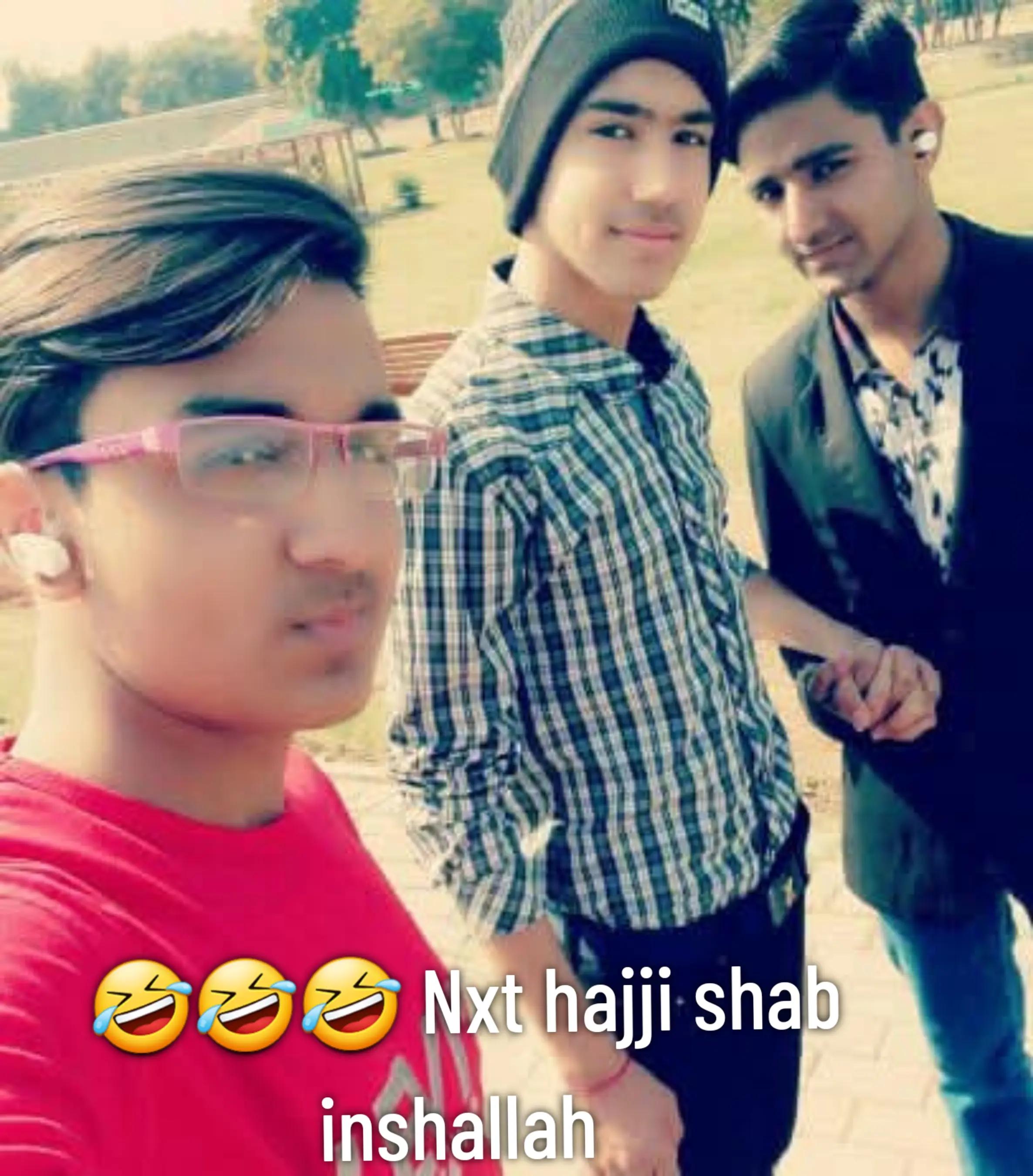 @𝑫𝒂𝒏𝒊𝒊 𝑩𝒉𝒂𝒊(pan_wala)