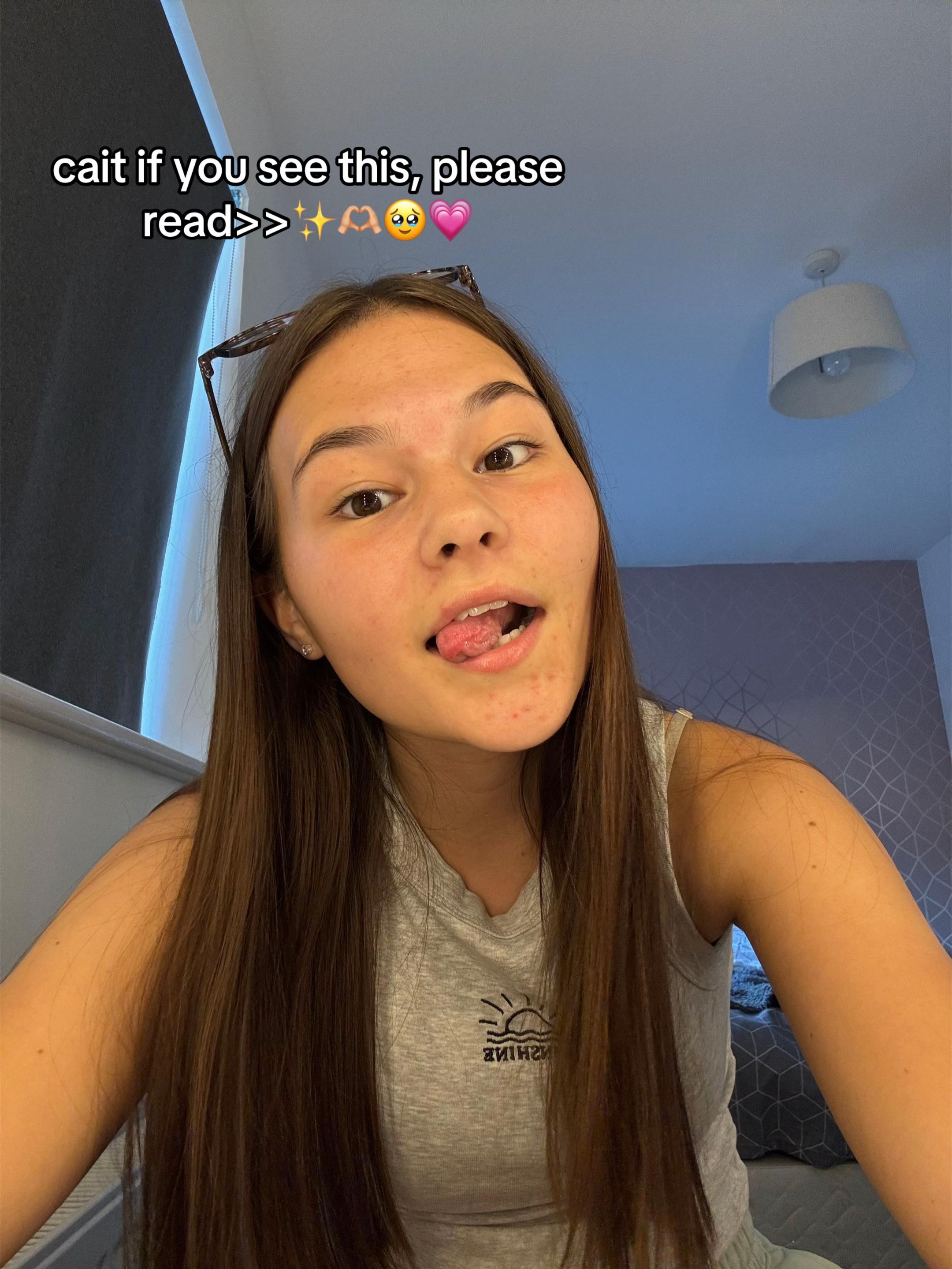 @𝐂𝐡𝐥𝐨ᥫ᭡