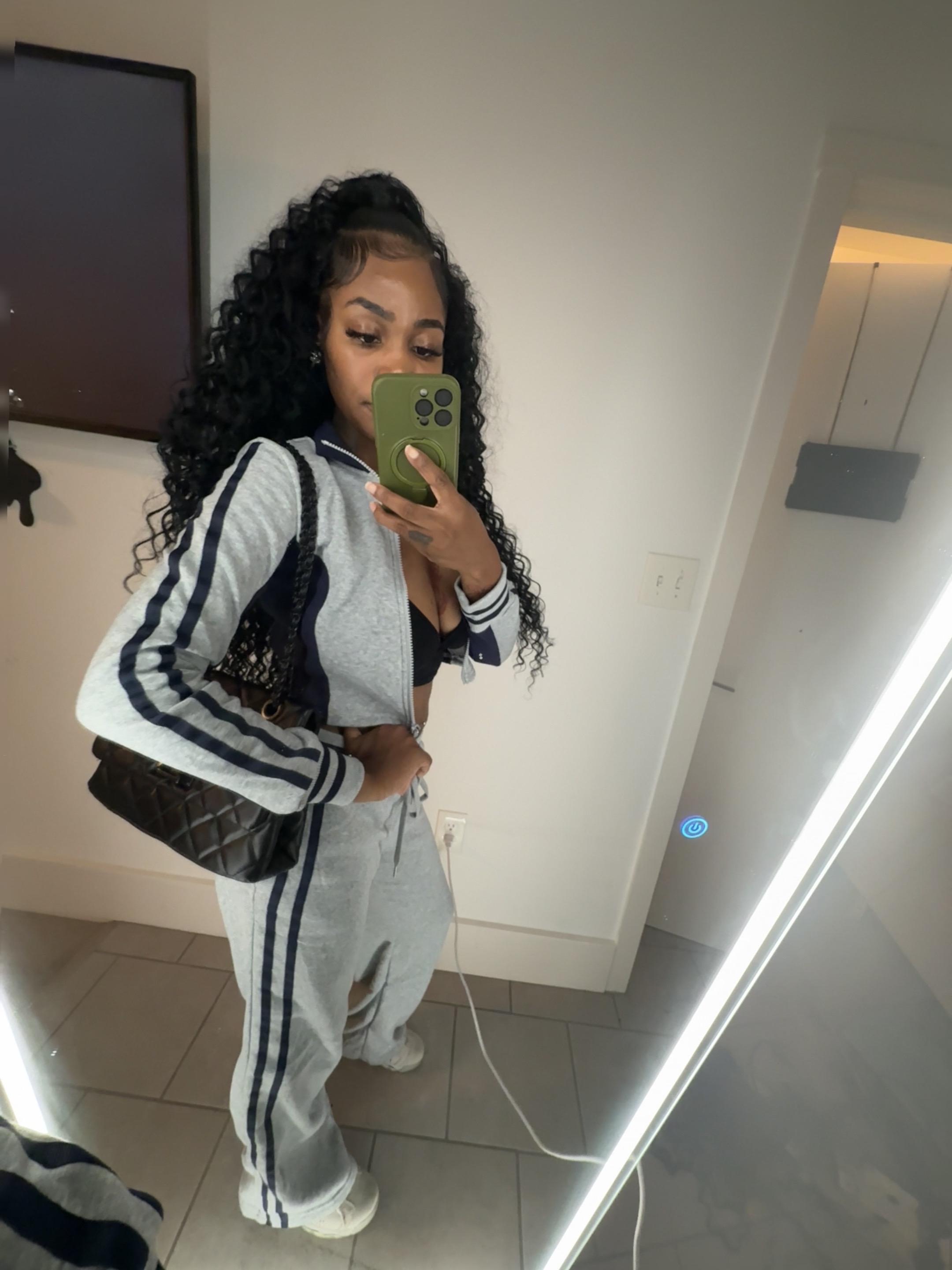 @uk.kiy