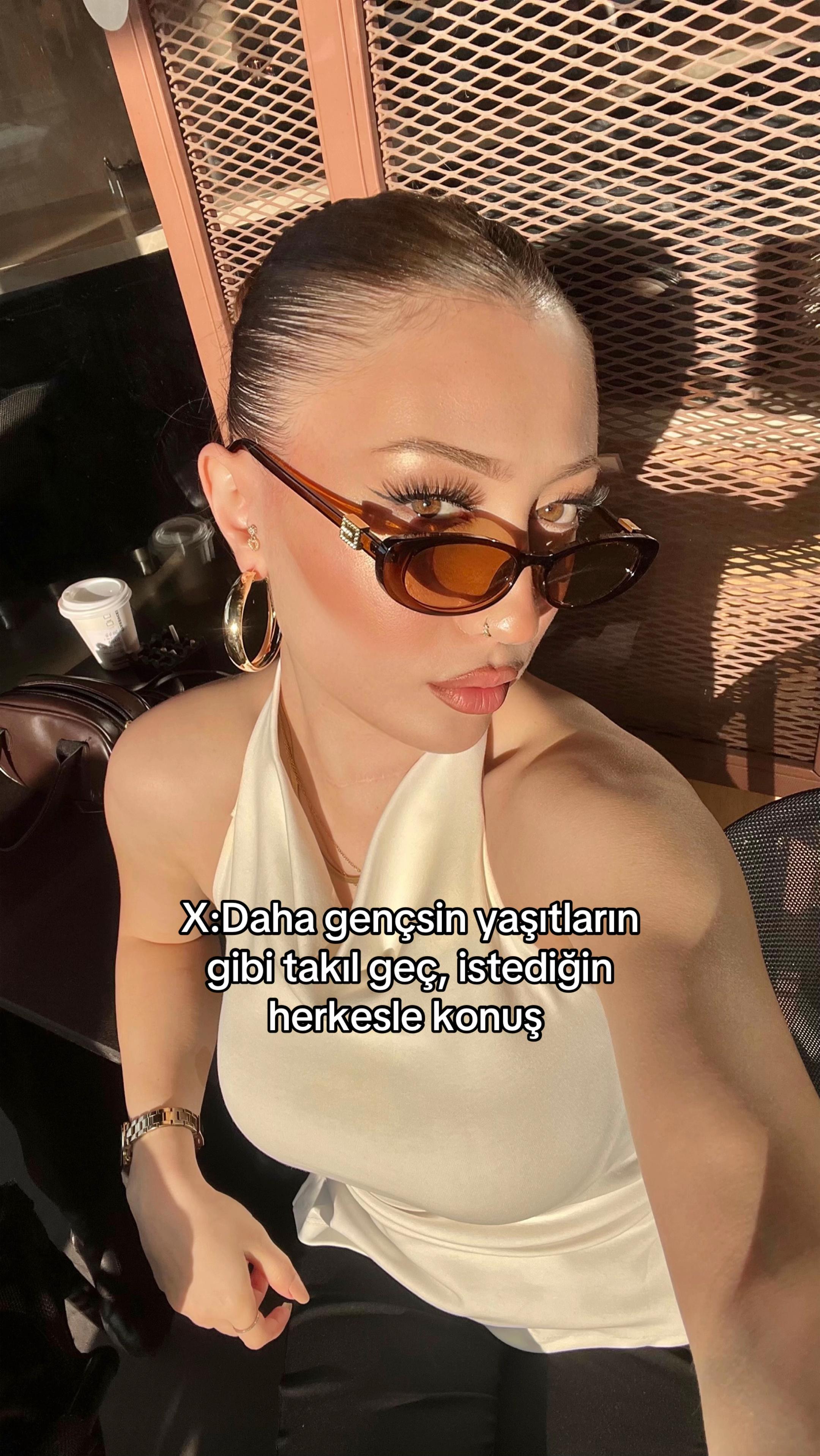 @𝑹𝒐𝒔𝒆𝒉𝒓𝒂 ✶