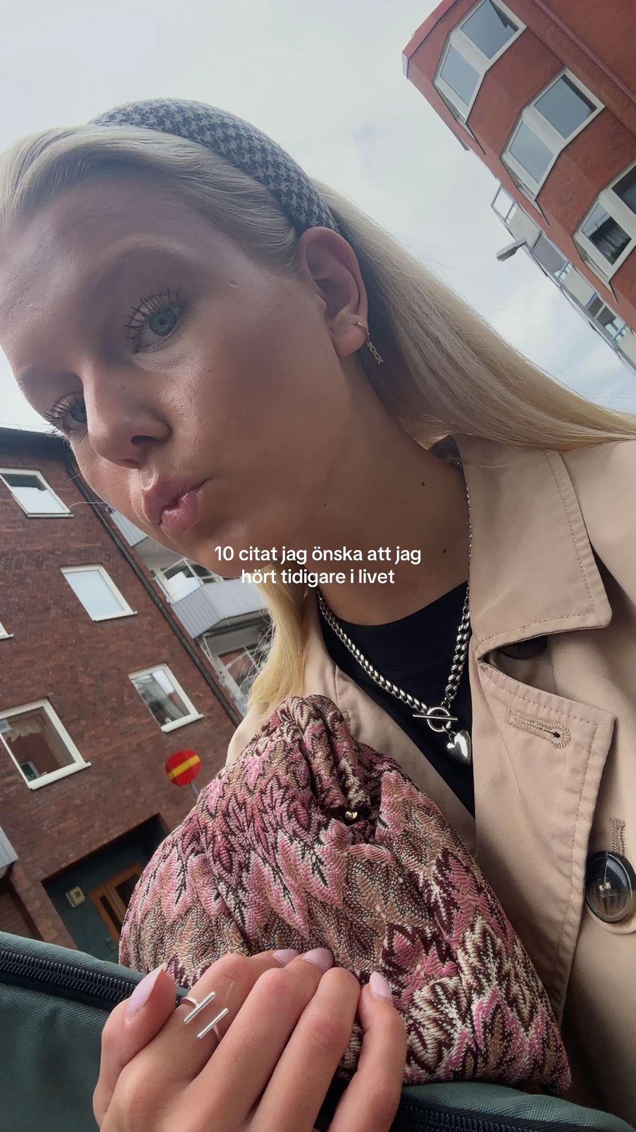 @Emmzi