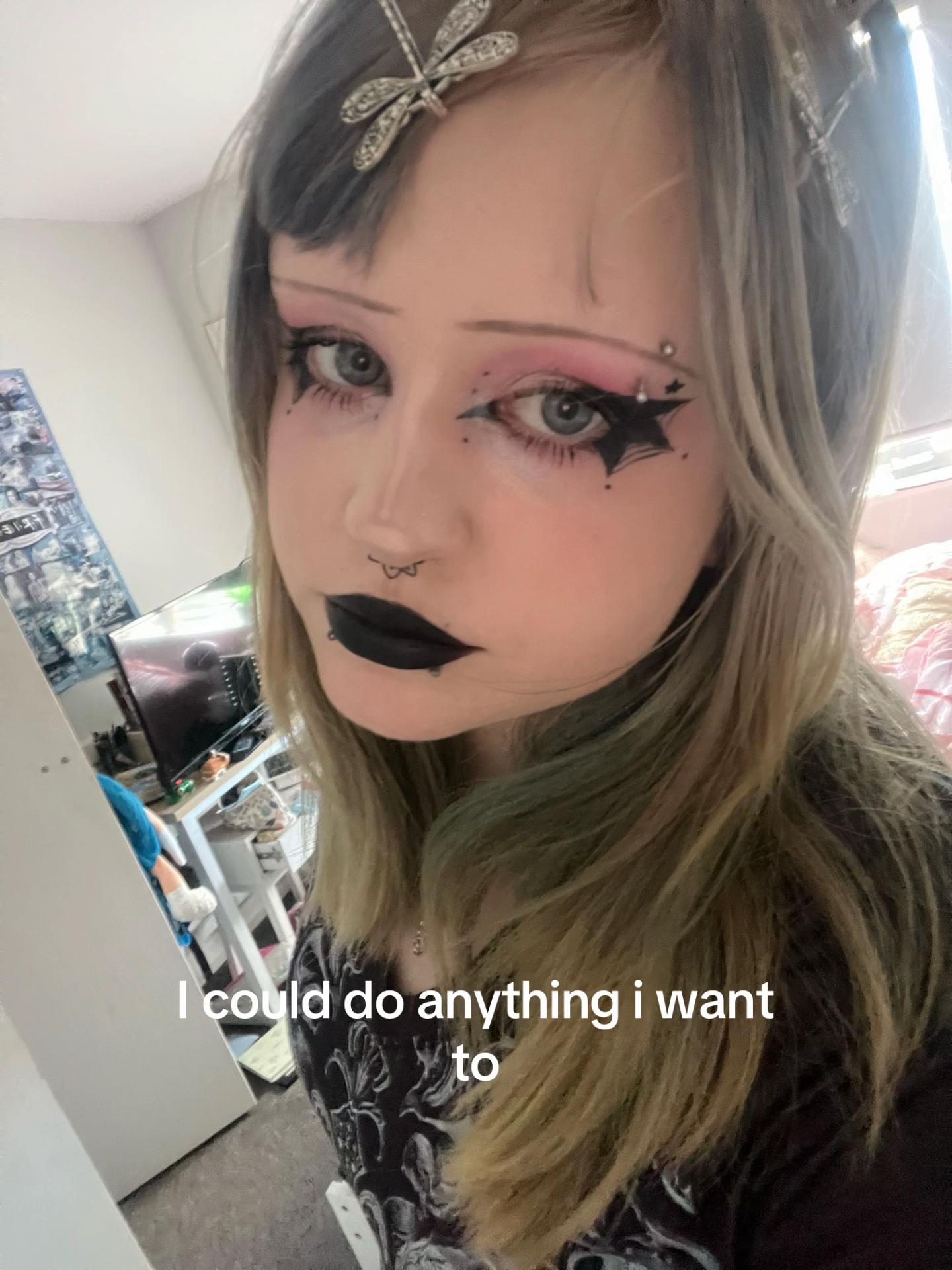 @Emma