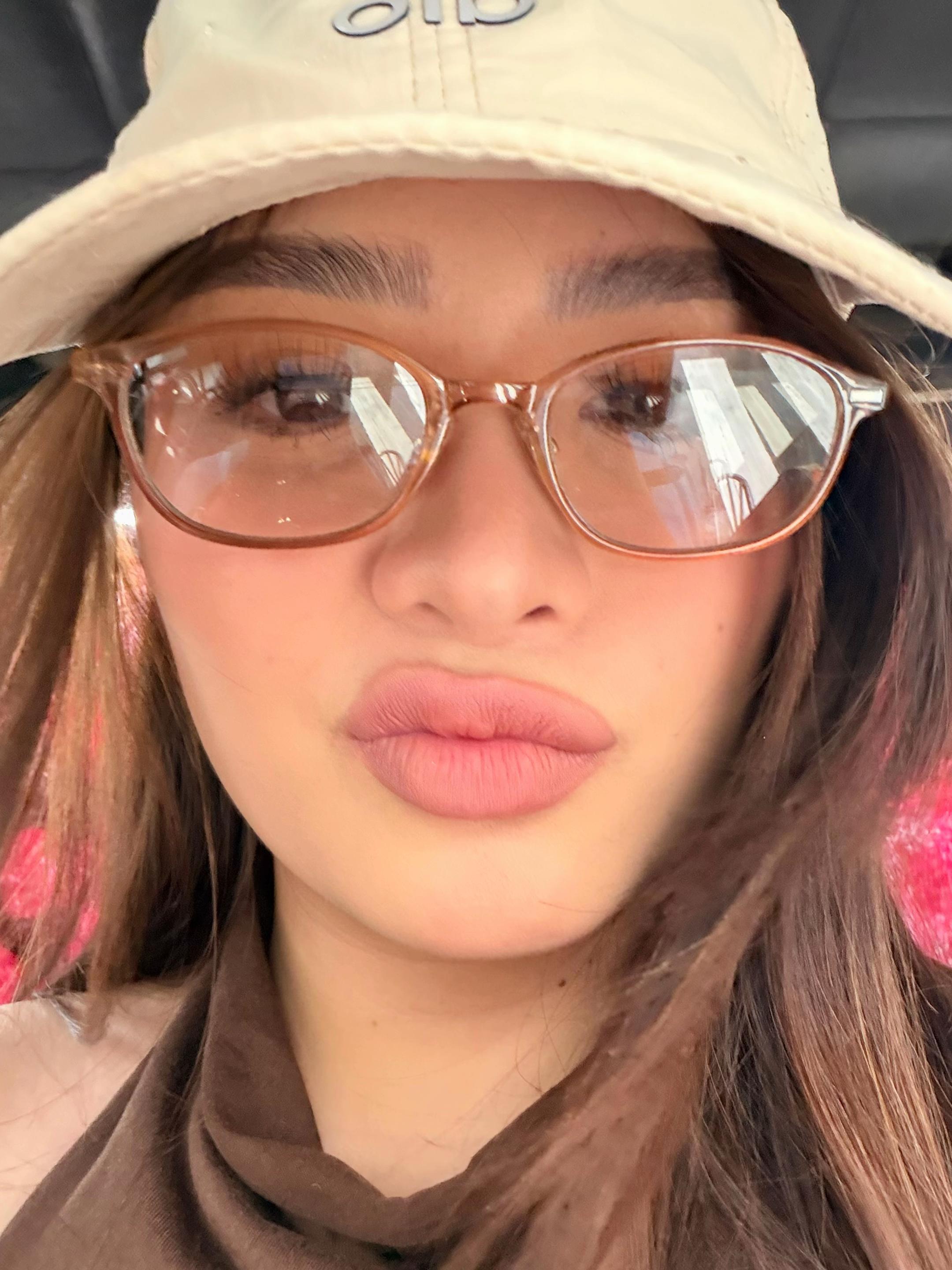 @prettyanimooo on IG