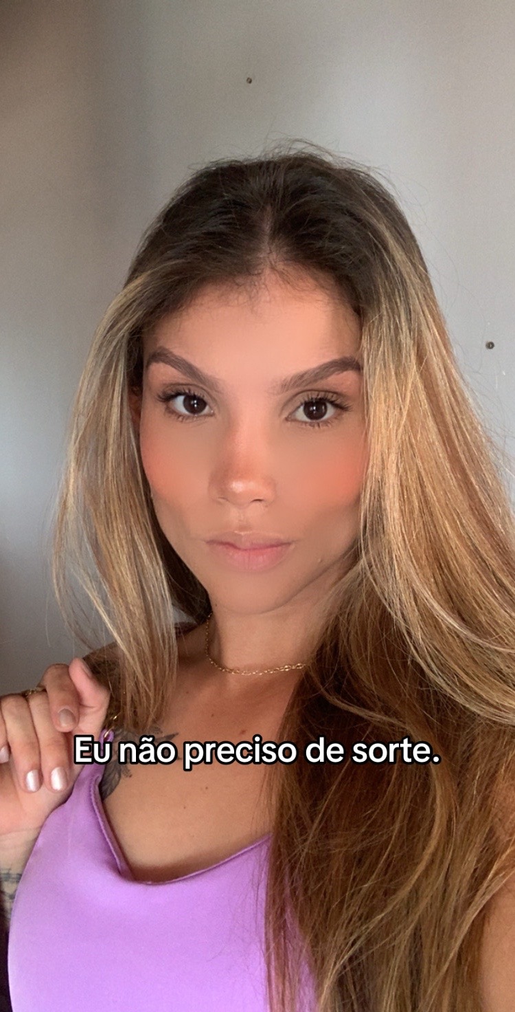 @Bruna Barbosa