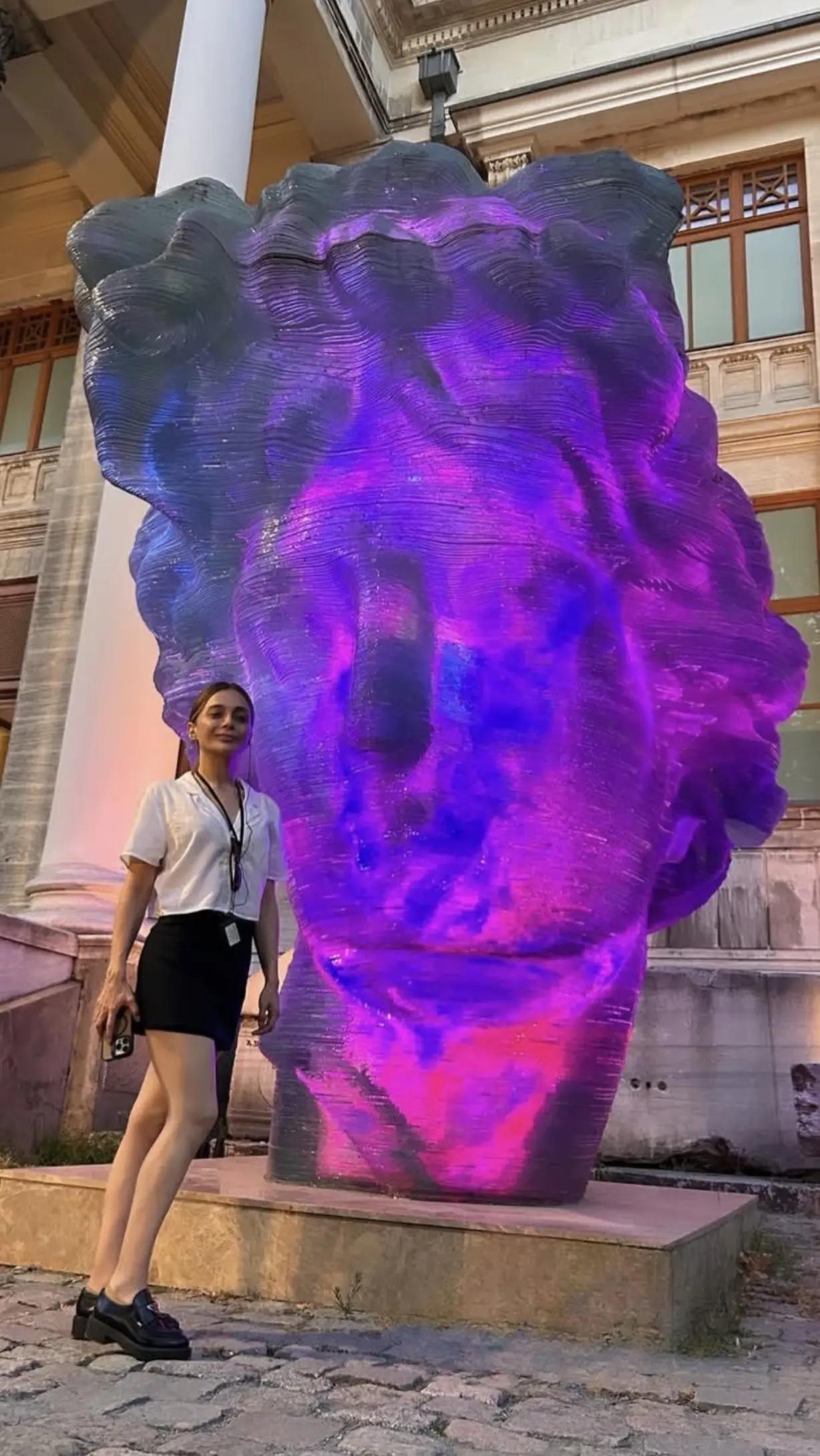 @Damla Sönmez