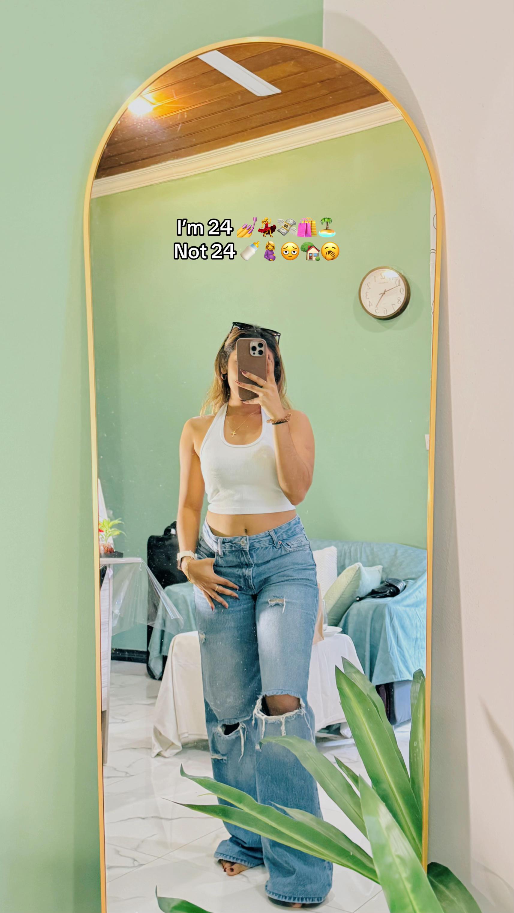 @𝐌𝐢𝐥𝐥𝐲𝐲𝐲🪬
