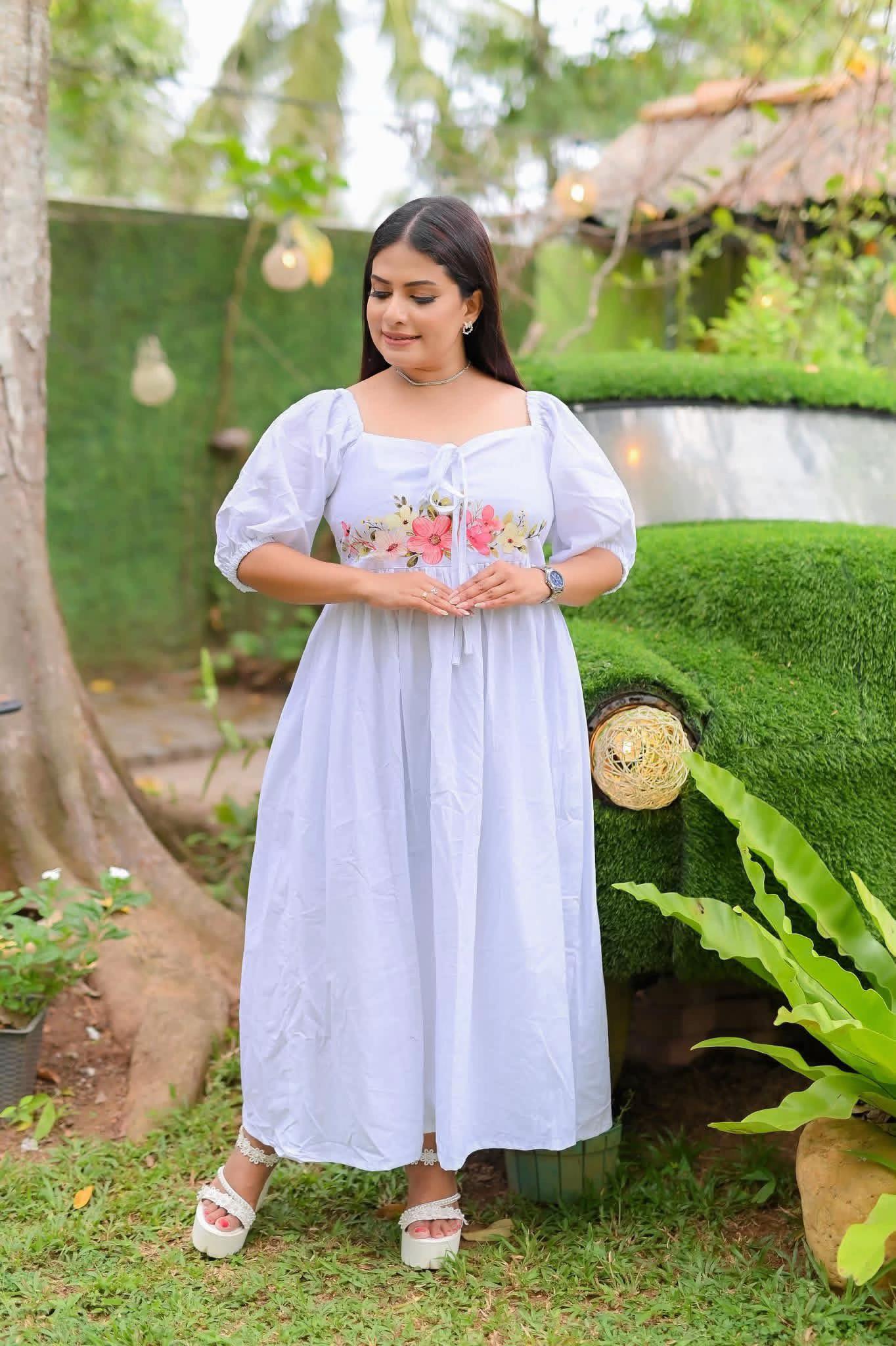 @Sri Batik Pvt (ltd)