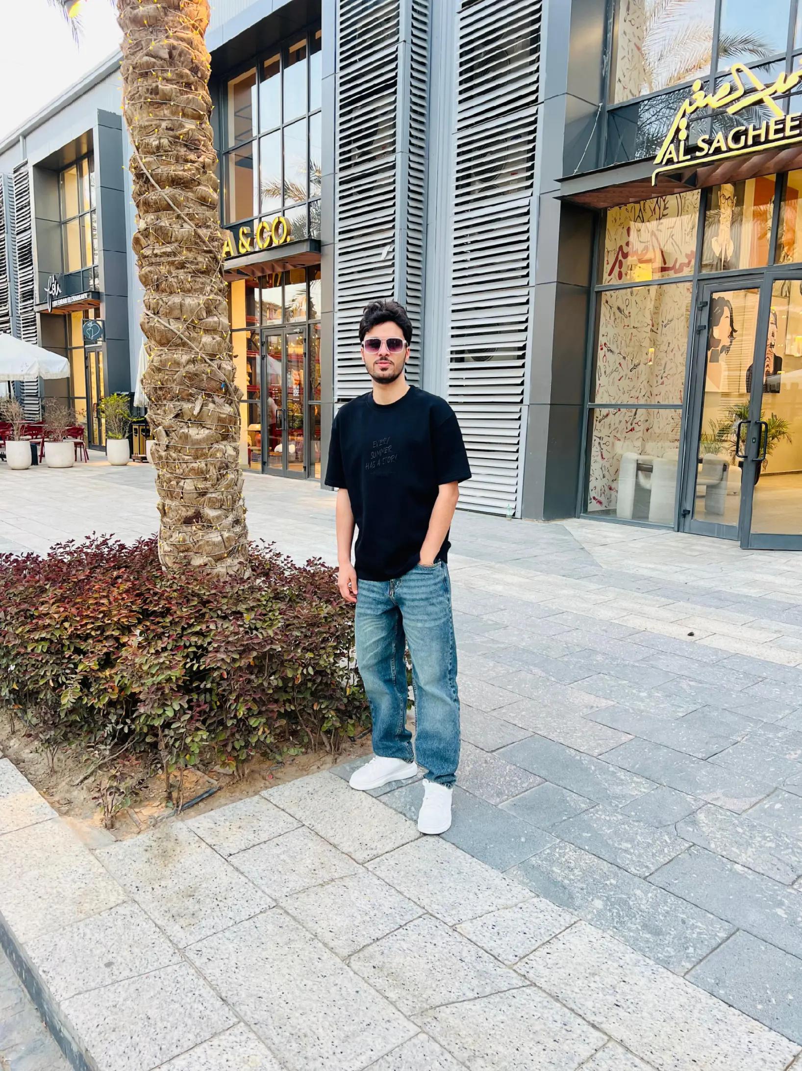 @عوده الدكمه