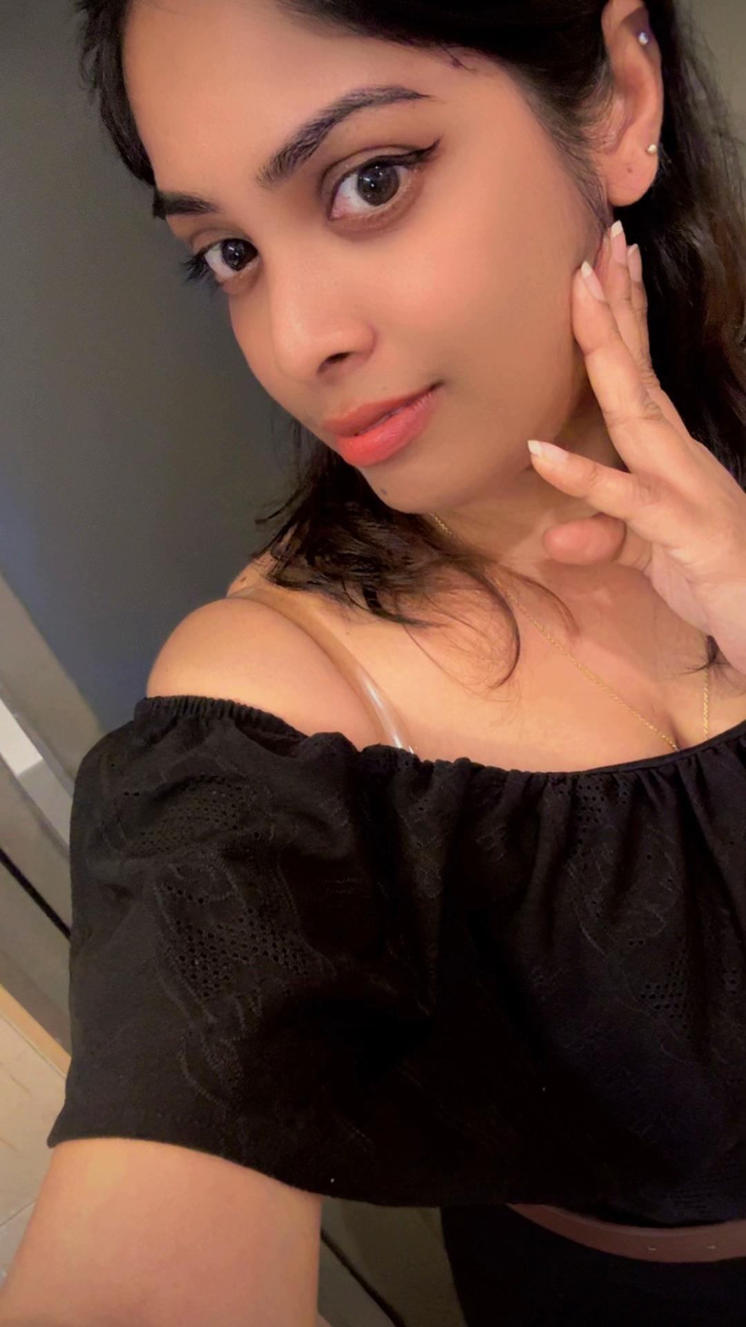 @Rithu Madhubashini🇱🇰🇯🇴🇦🇪