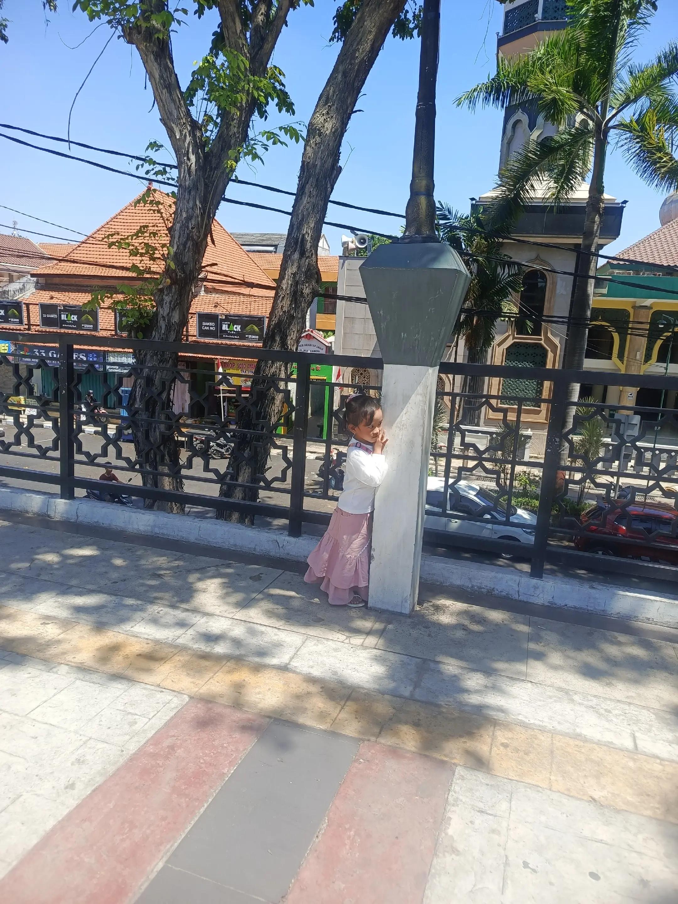 @Eilly Khanza Haura Nisrina