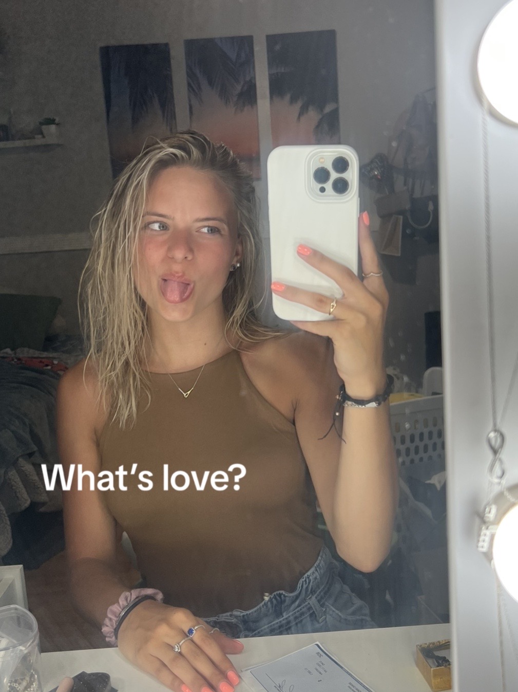 @Erica Vlahov