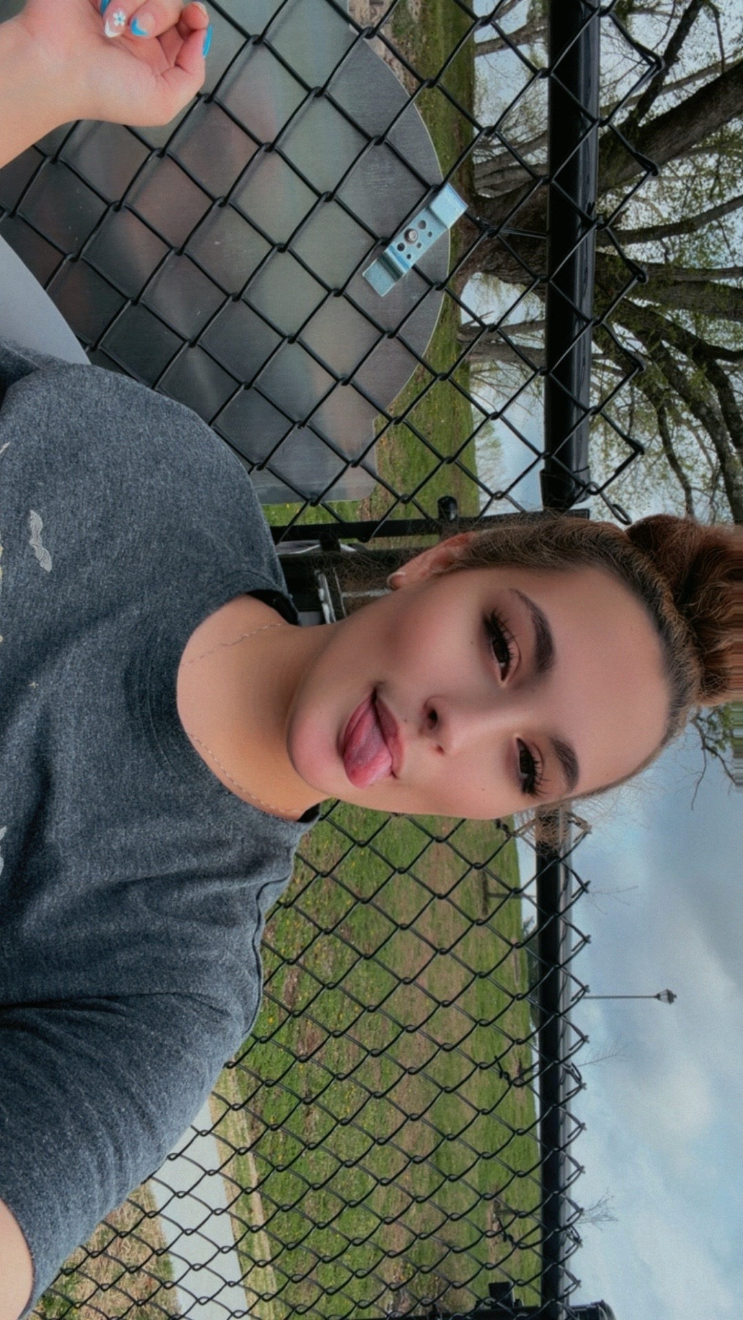 @FelicityLynn:))
