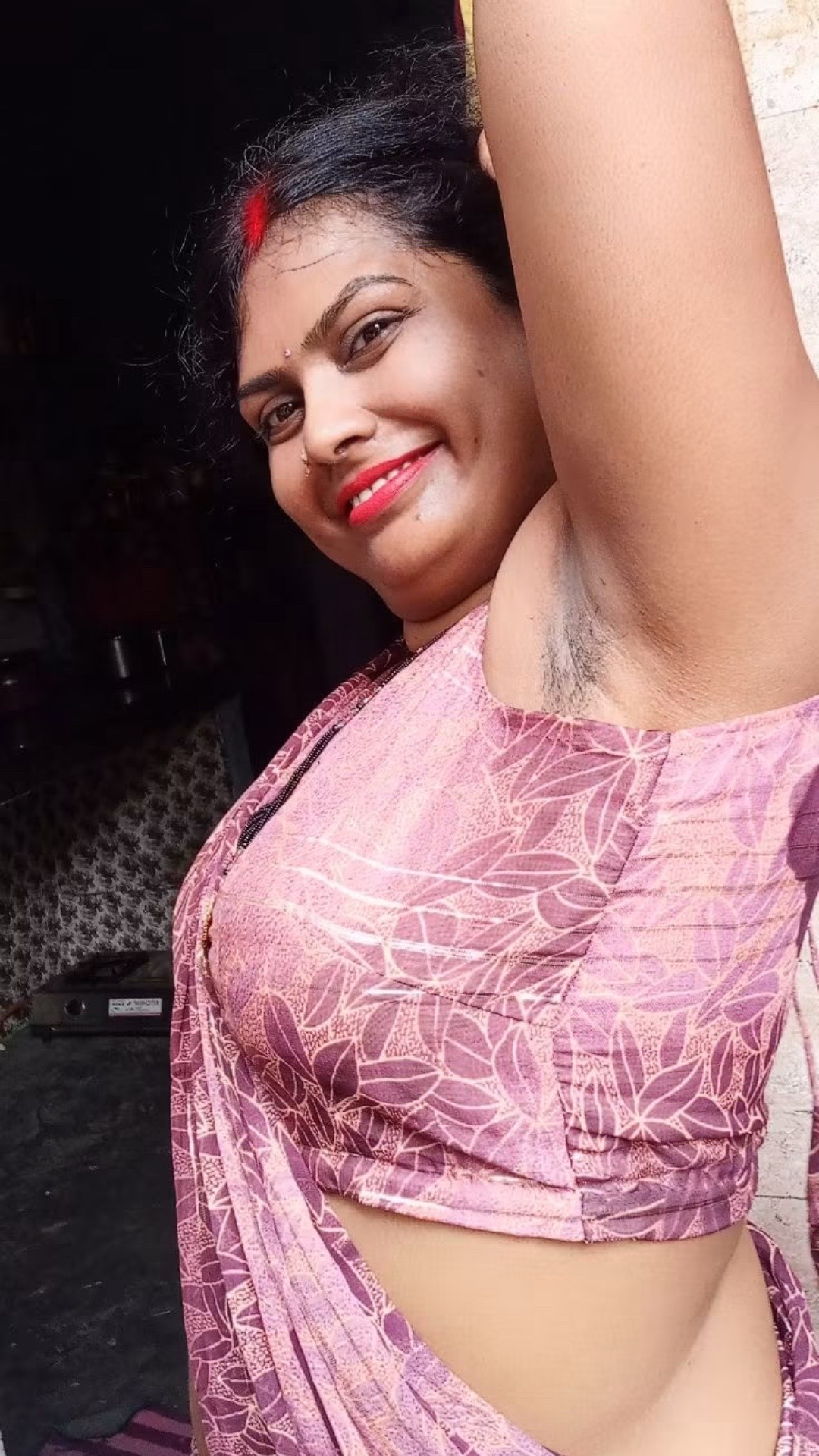 @Women armpit lovers