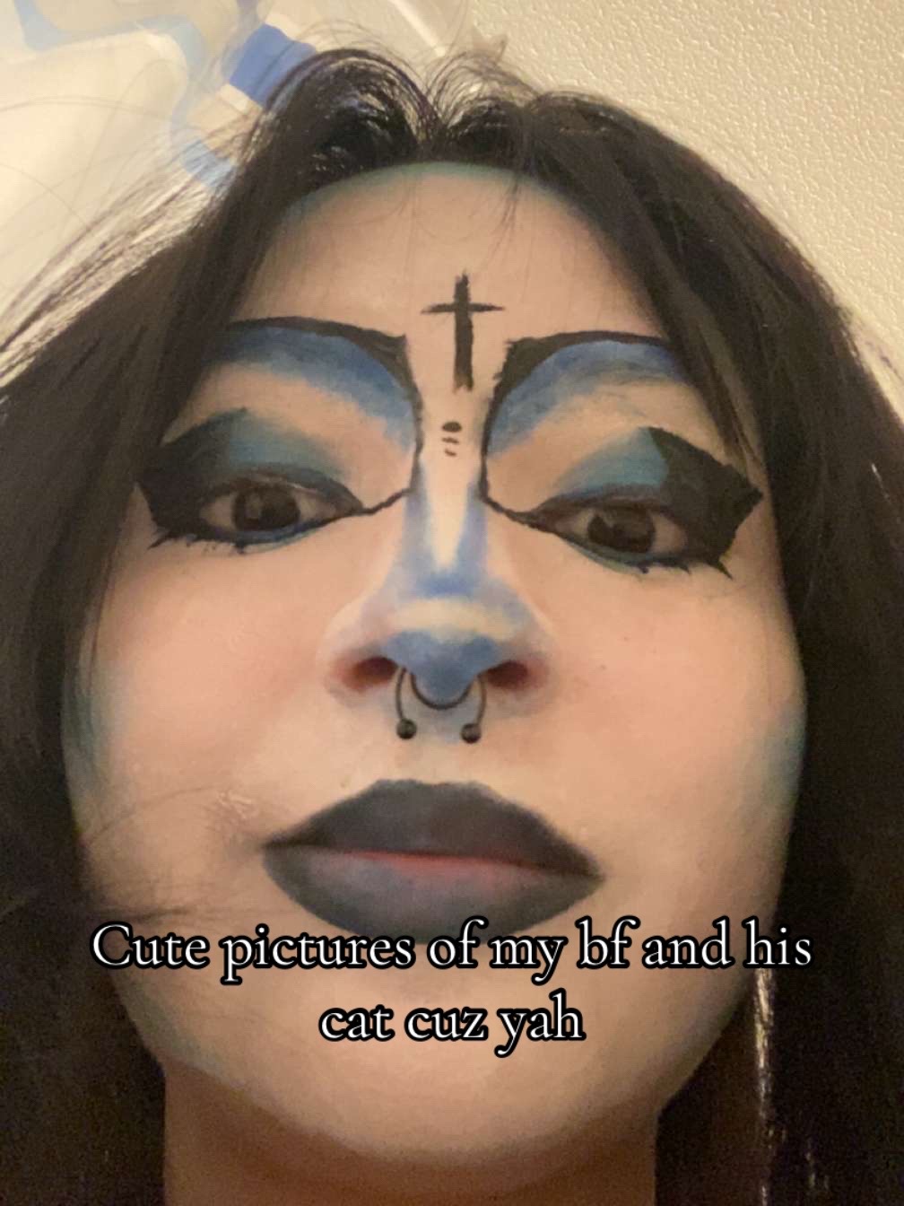 @⃟