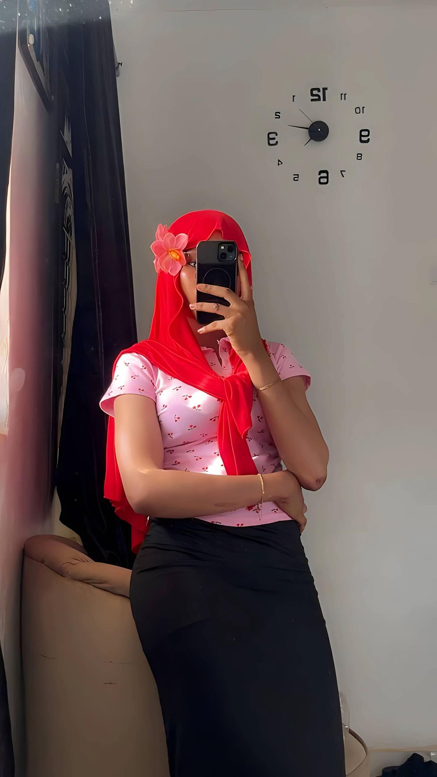 @Aibinuola🍒🌸