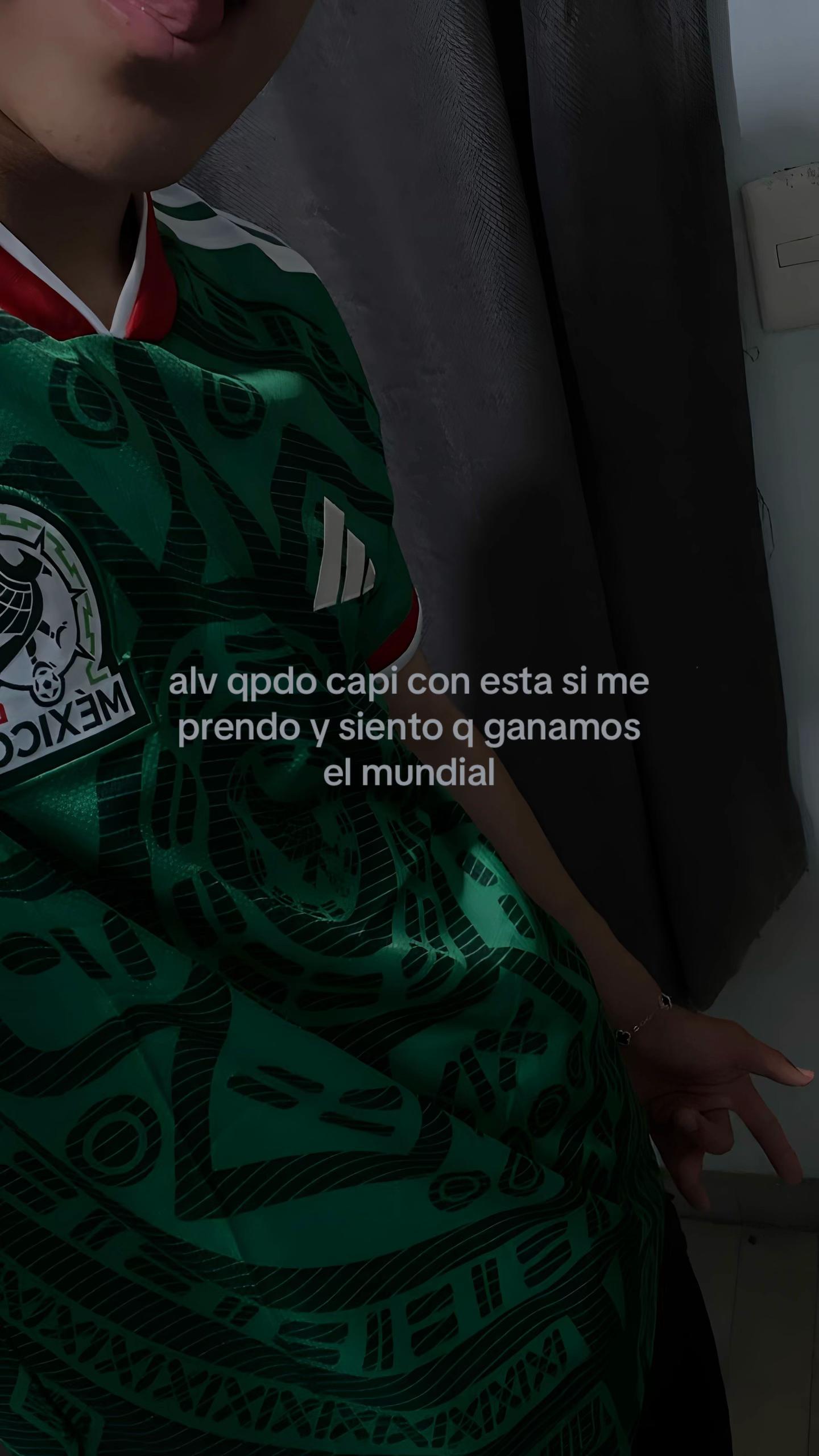 @🦂