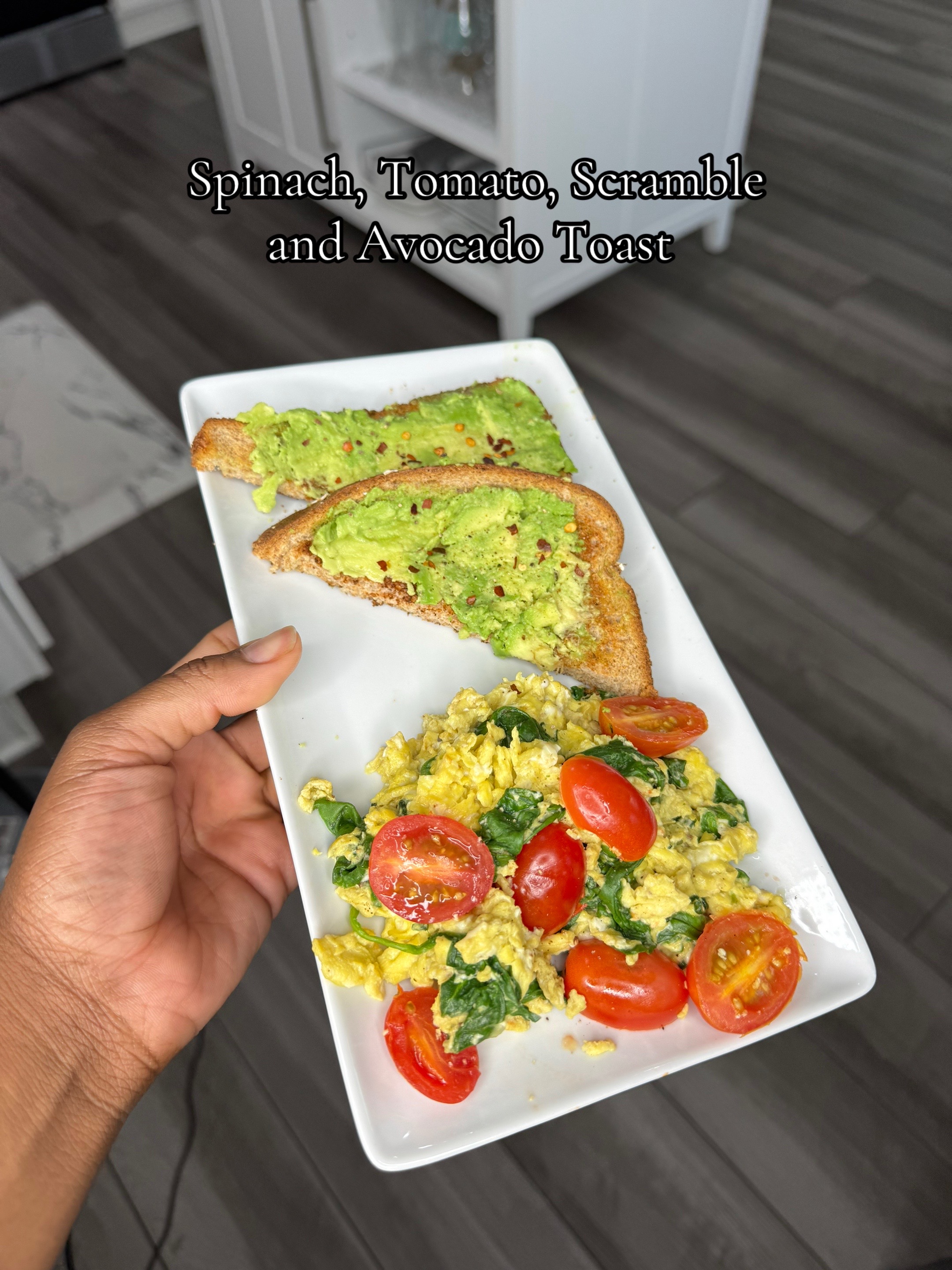 @DiningWithDeionne