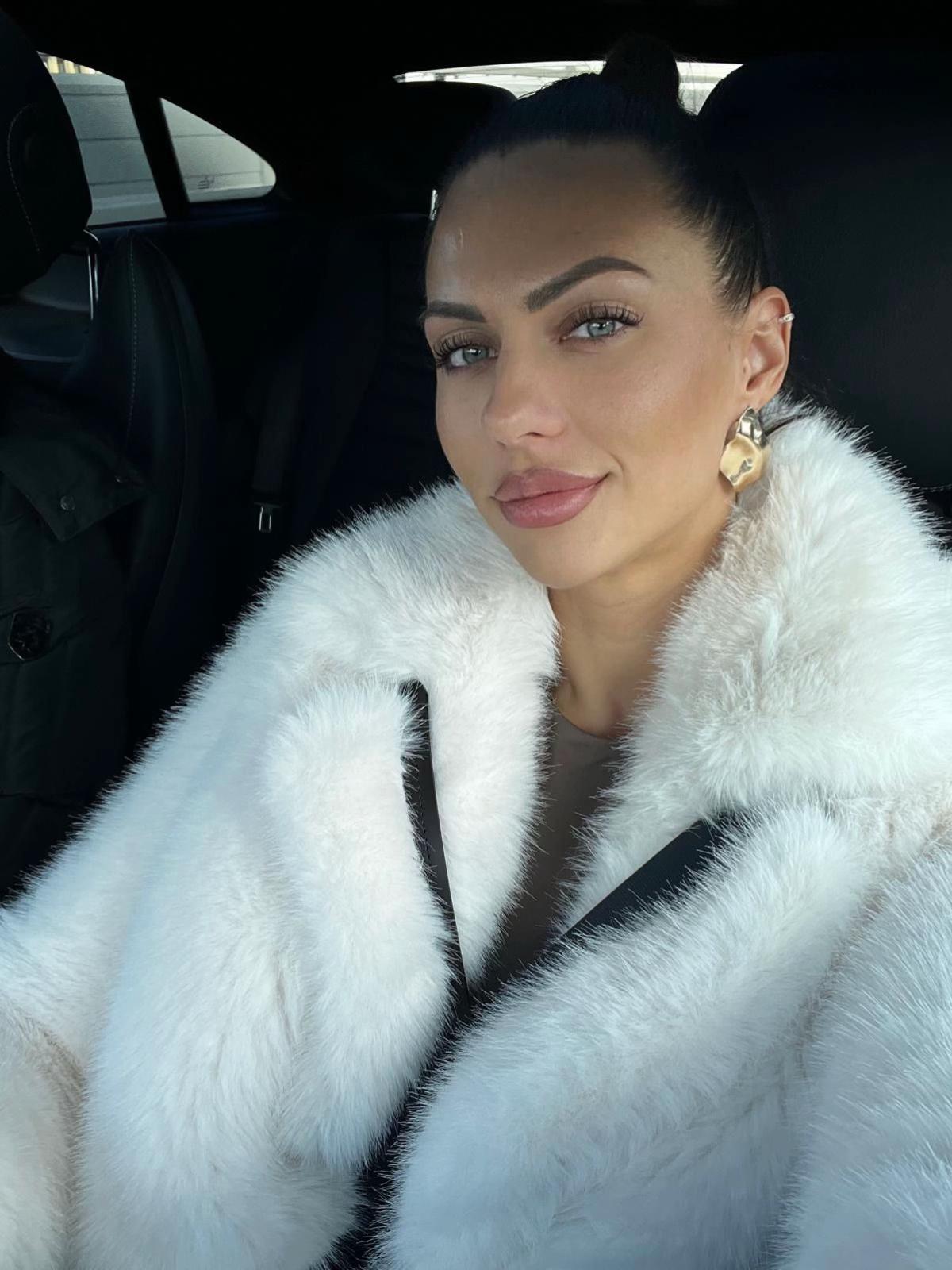 @Irena_