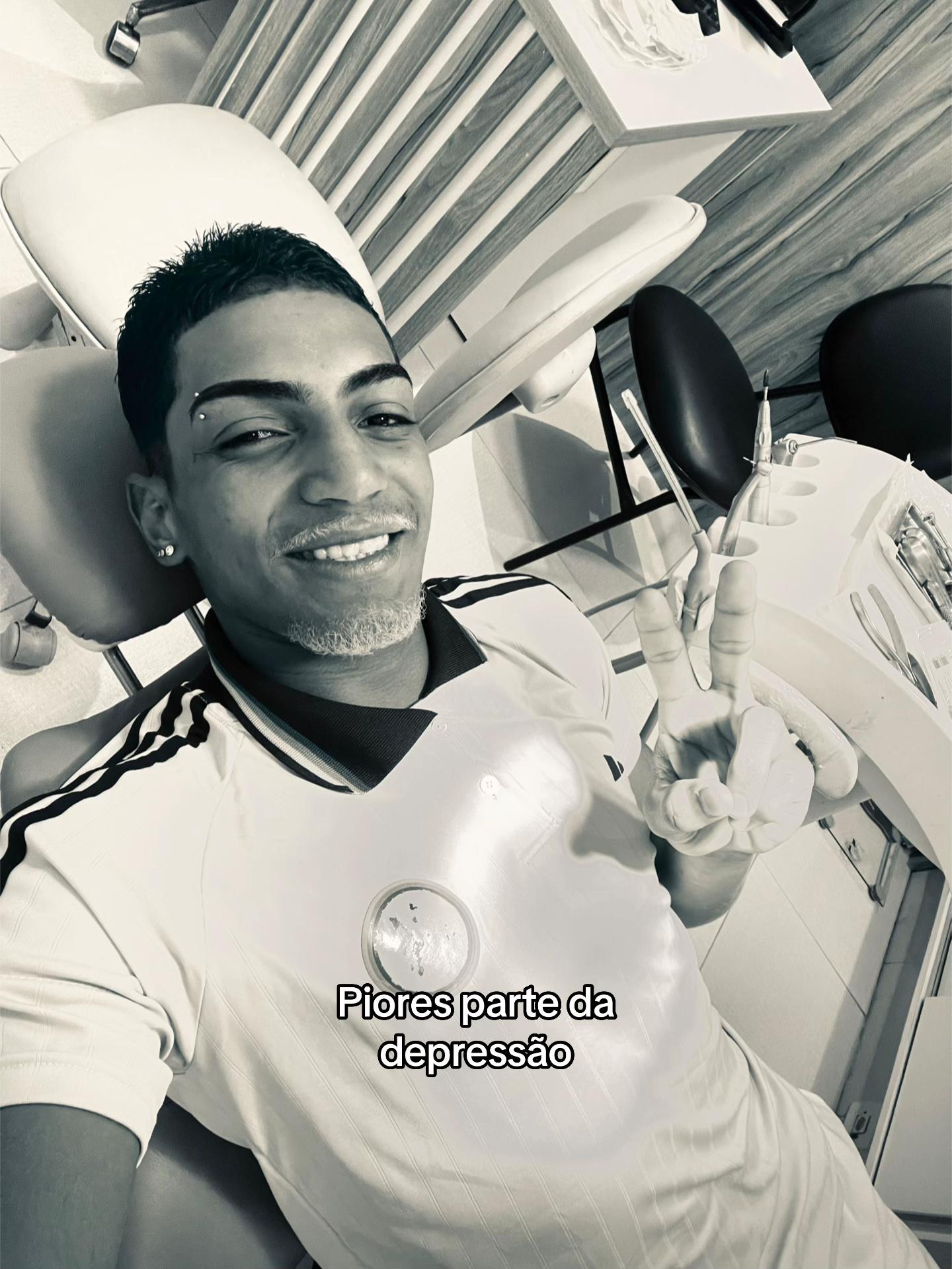@Usuário traumatizado🎗️