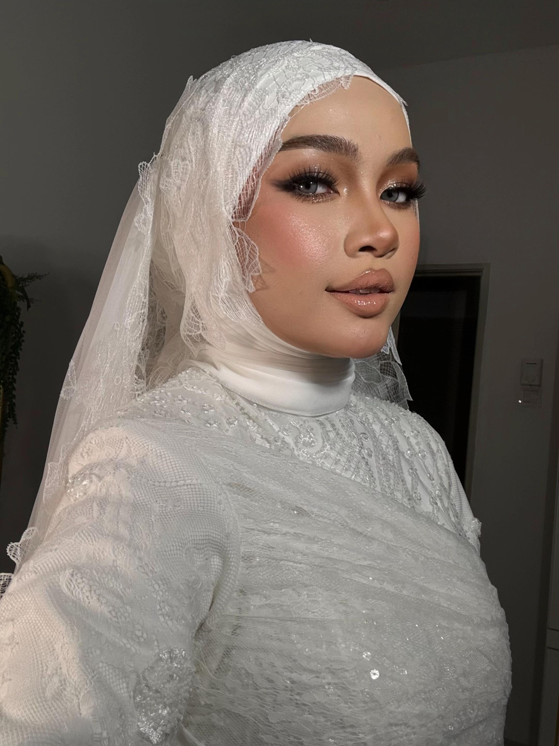 @NaddyNahar Makeup Artist