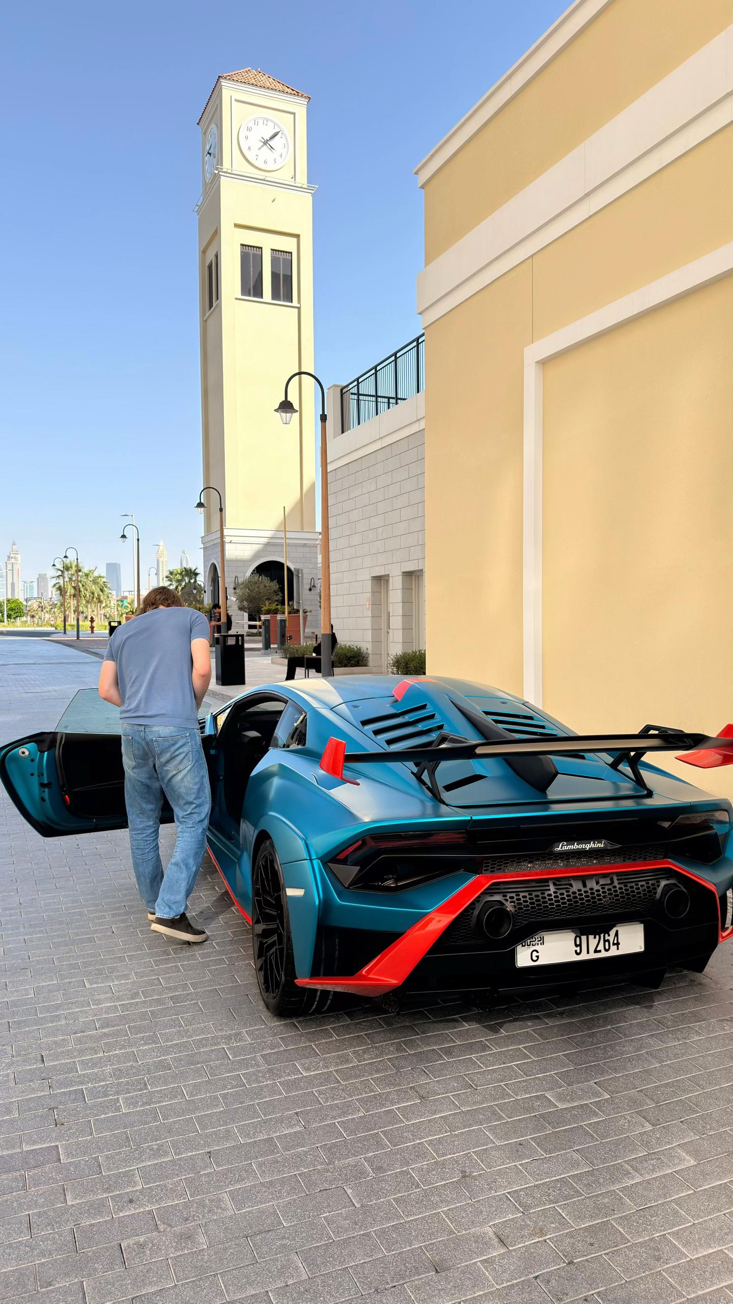 @Ali_dxb