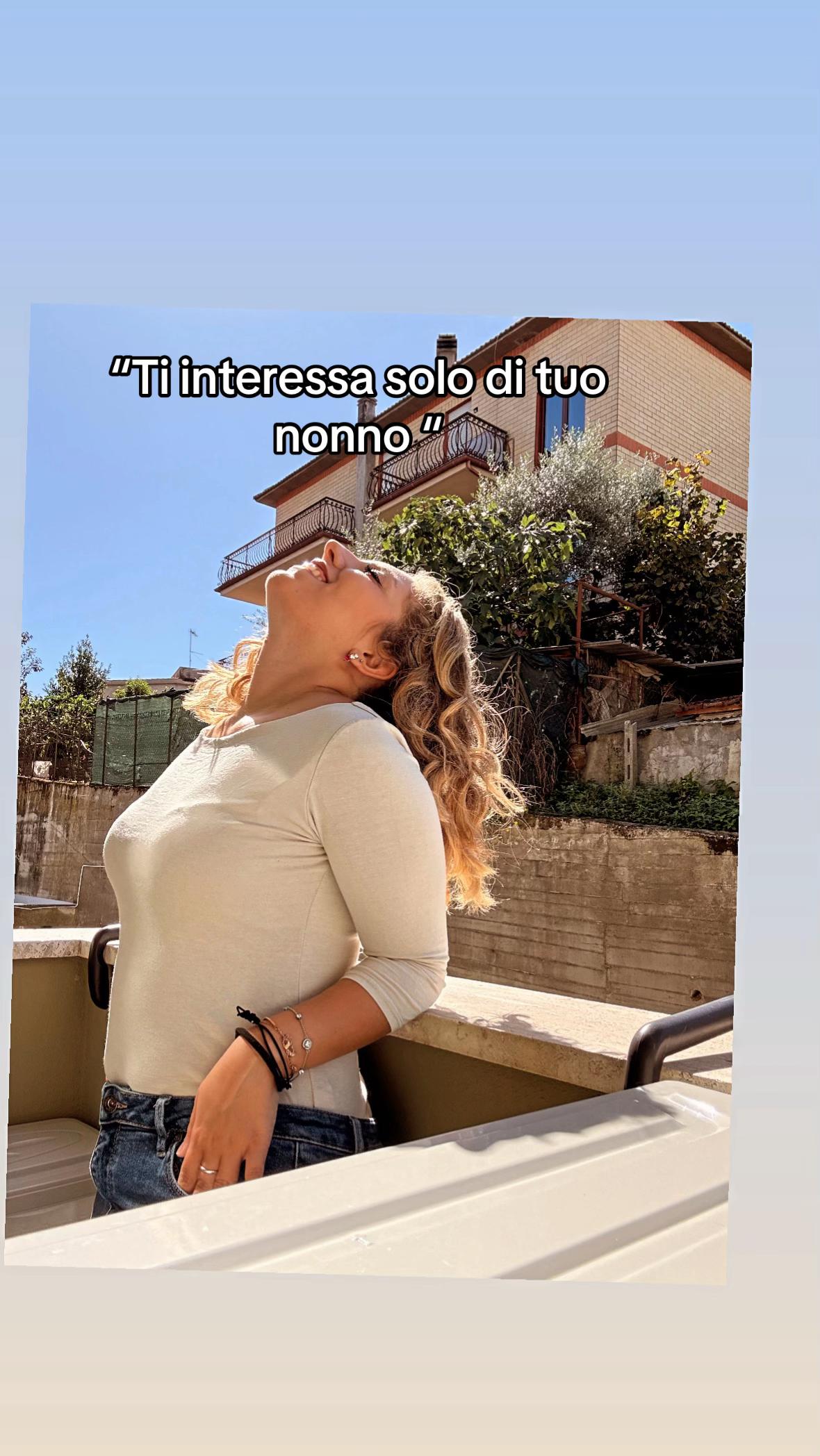 @Maria Adelaide