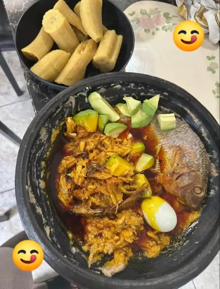 @Nana owusu 1
