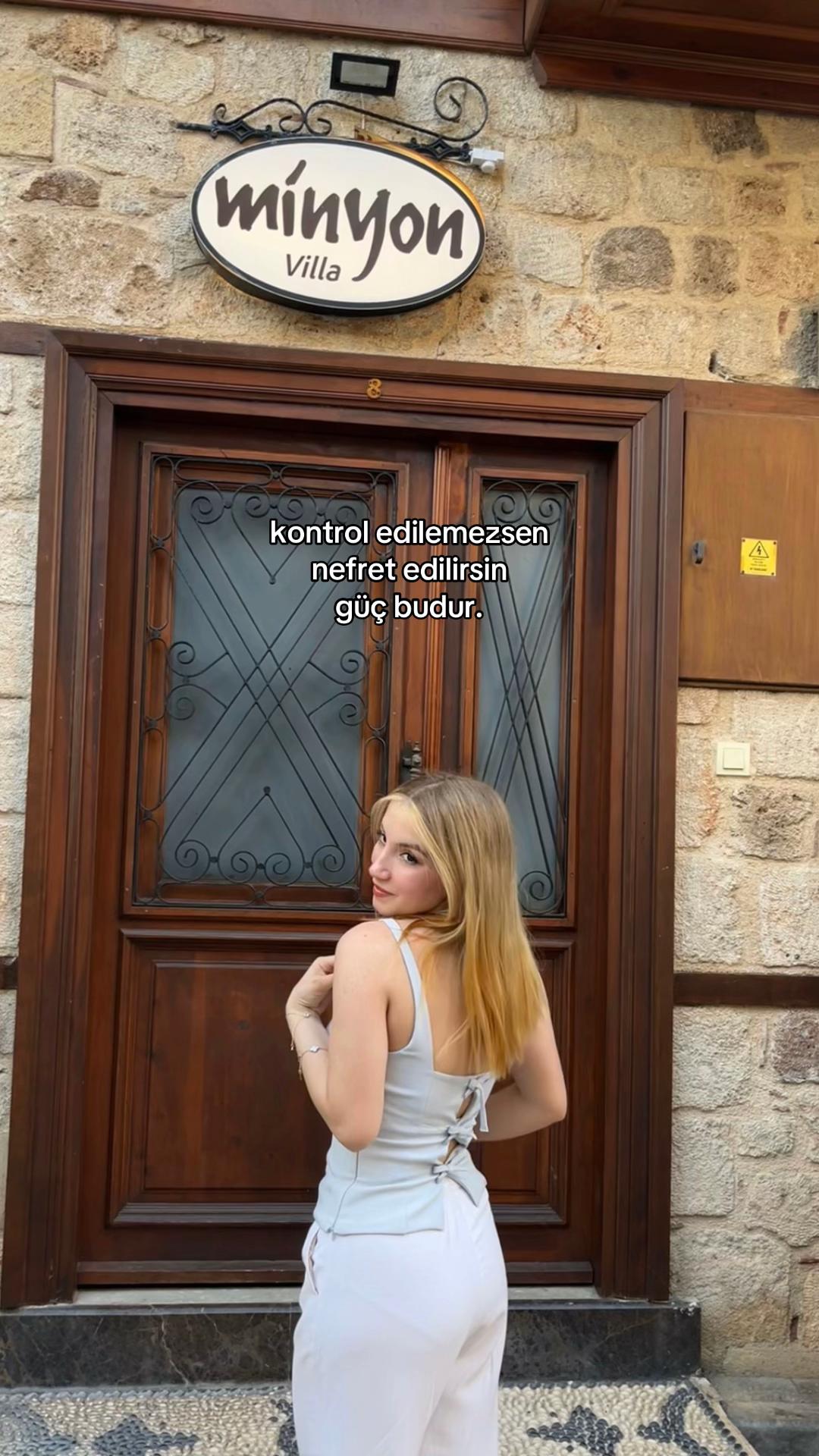@🕯️