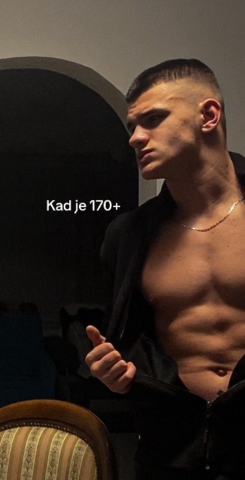 @Ma&scaron;in